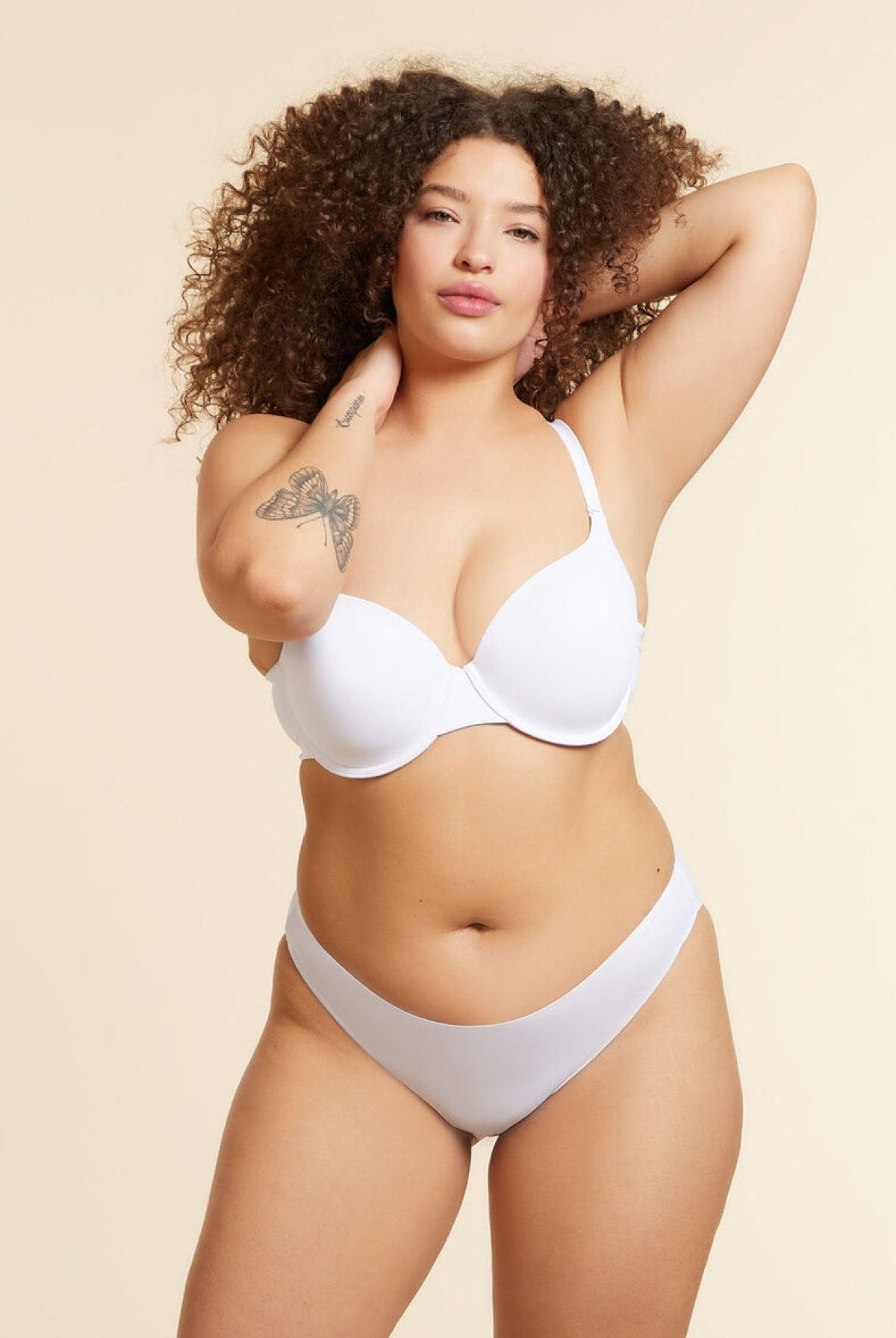 اتام صدرية بوش أب بحمالات عريضة نسائي