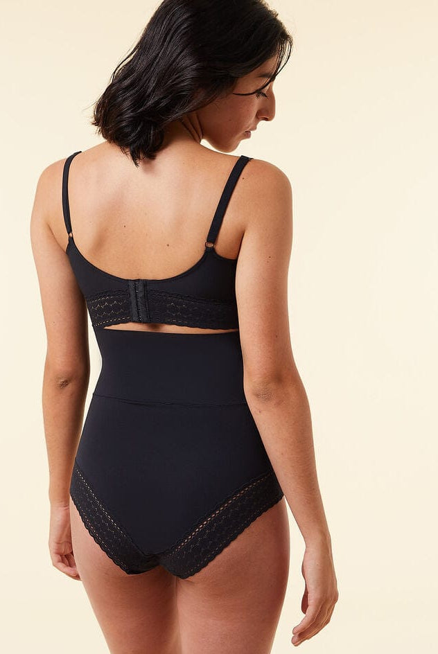 اتام حمالة صدر للرضاعة من الدانتيل