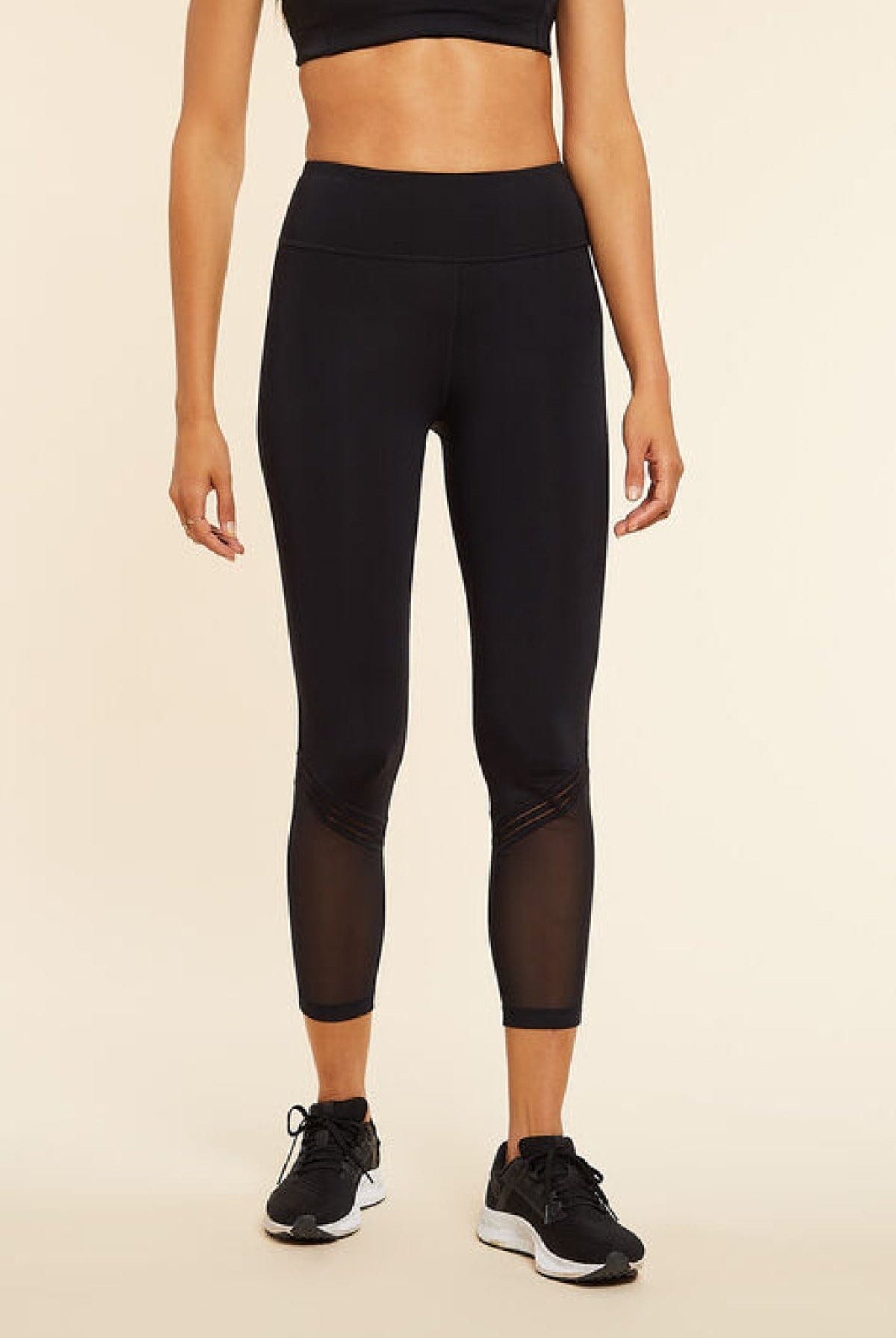 اتام ليجنز رياضي طويل سادة وشفاف من أسفل نسائي أسود