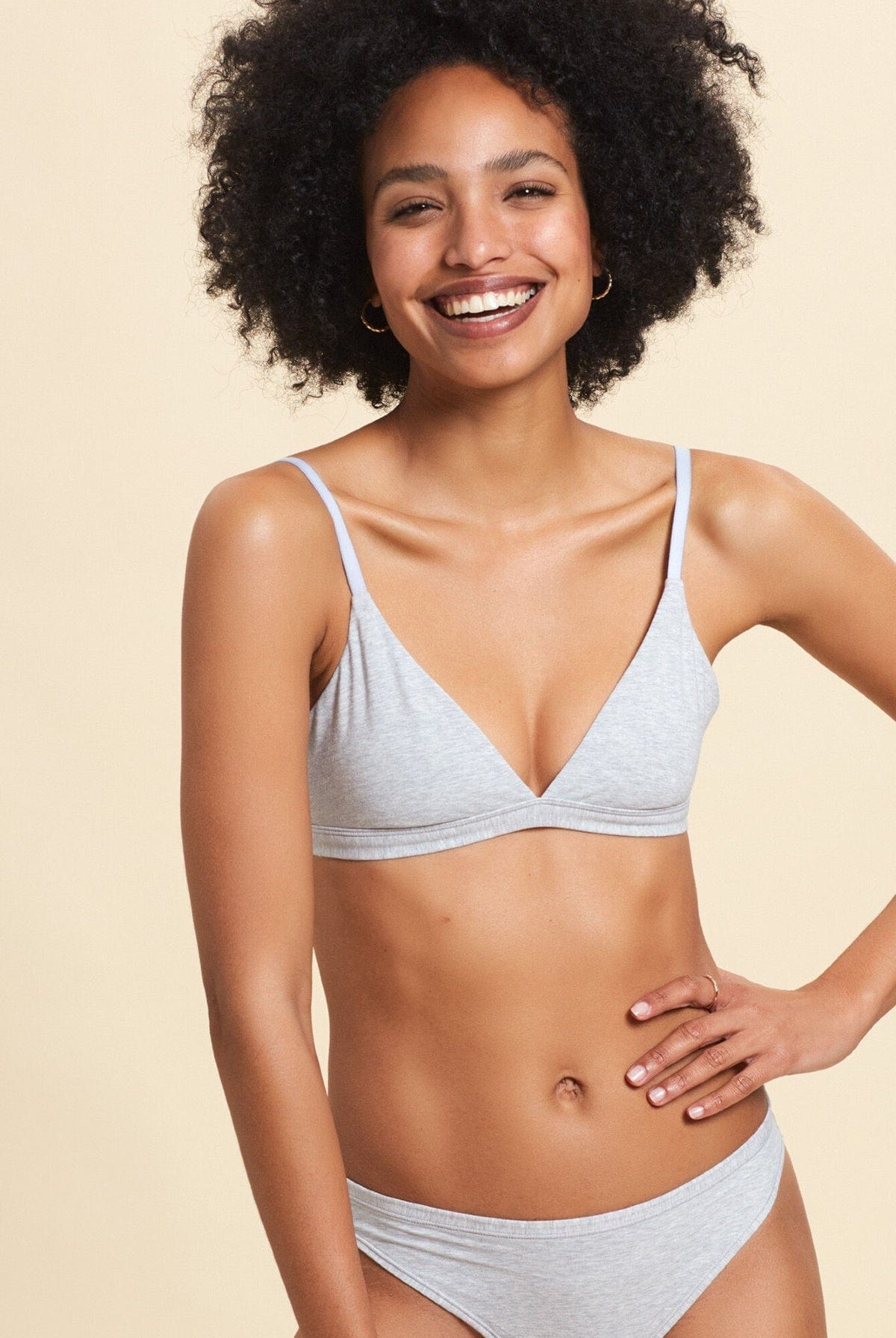 اتام حمالة صدر قطنية بدون حشو فتحة سبعة نسائي