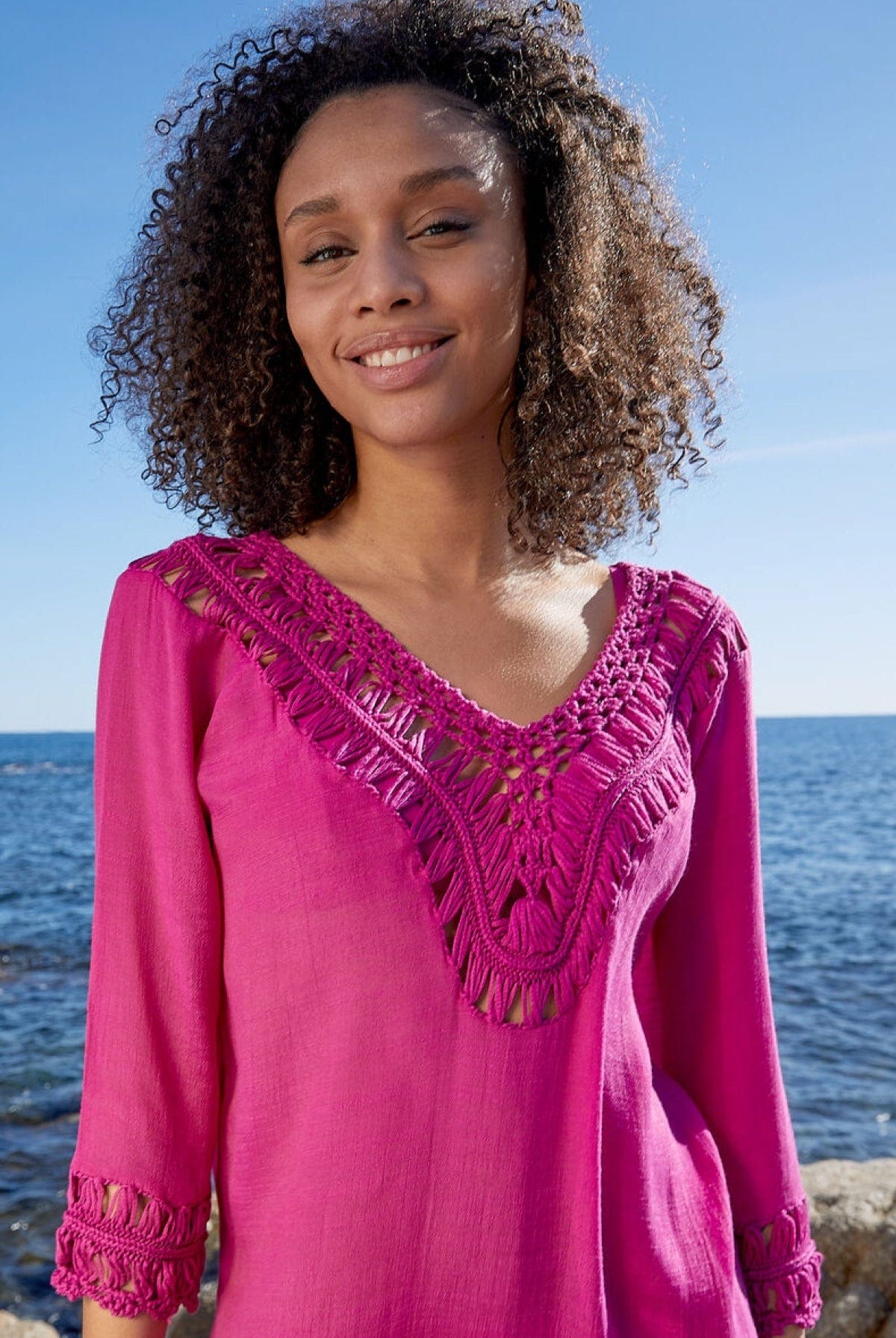 اتام فستان شاطيء قصير كم طويل مطرز نسائي