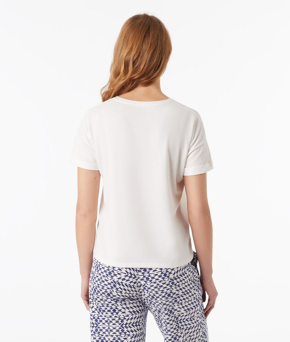 اتام تيشيرت بطبعة على الصدر نسائي بيج فاتح