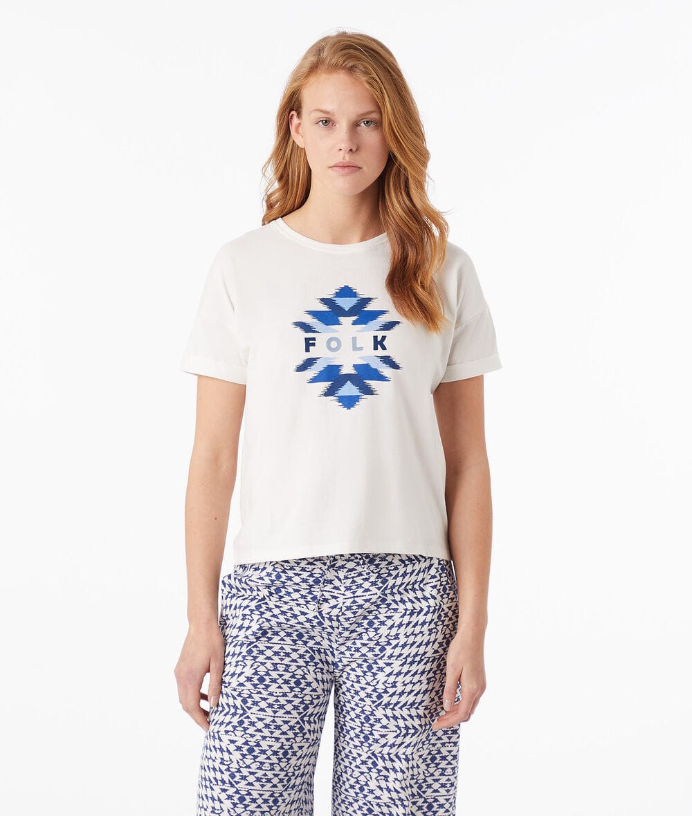 اتام تيشيرت بطبعة على الصدر نسائي بيج فاتح