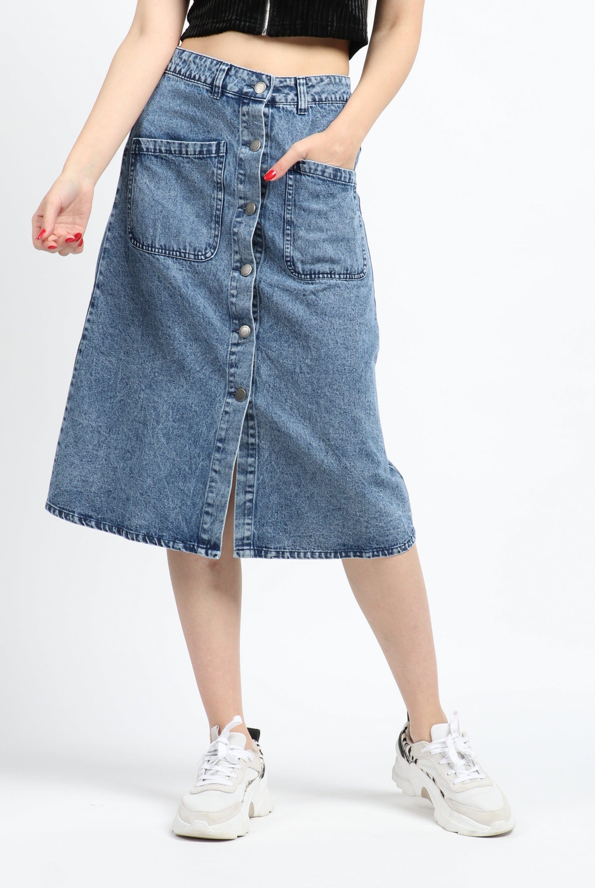 كيتشن تنورة ميدي جينز بجيوب أمامية وأزرار