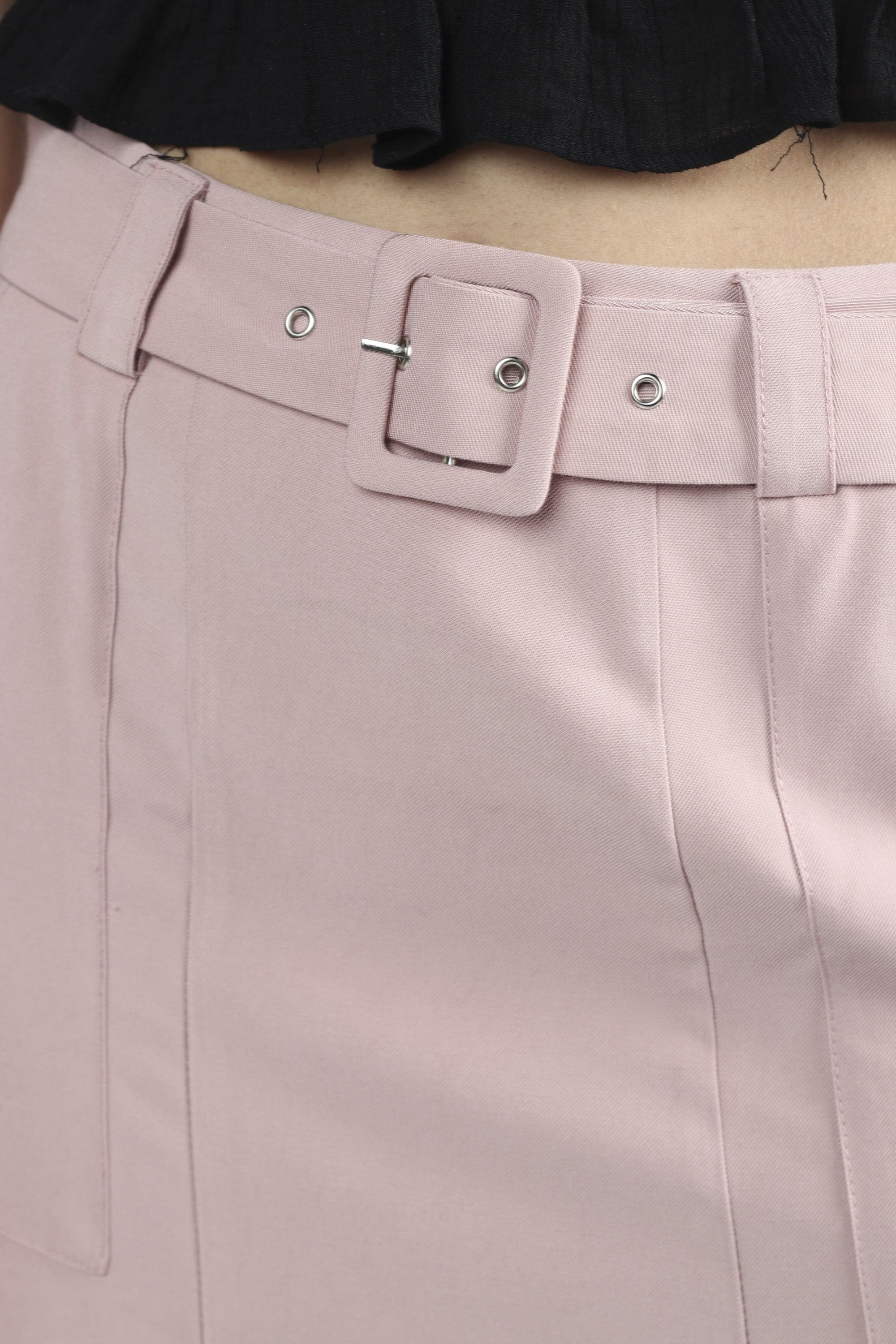 كيتشن تنورة ميدي بحزام خصر عريض مزودة بجيوب