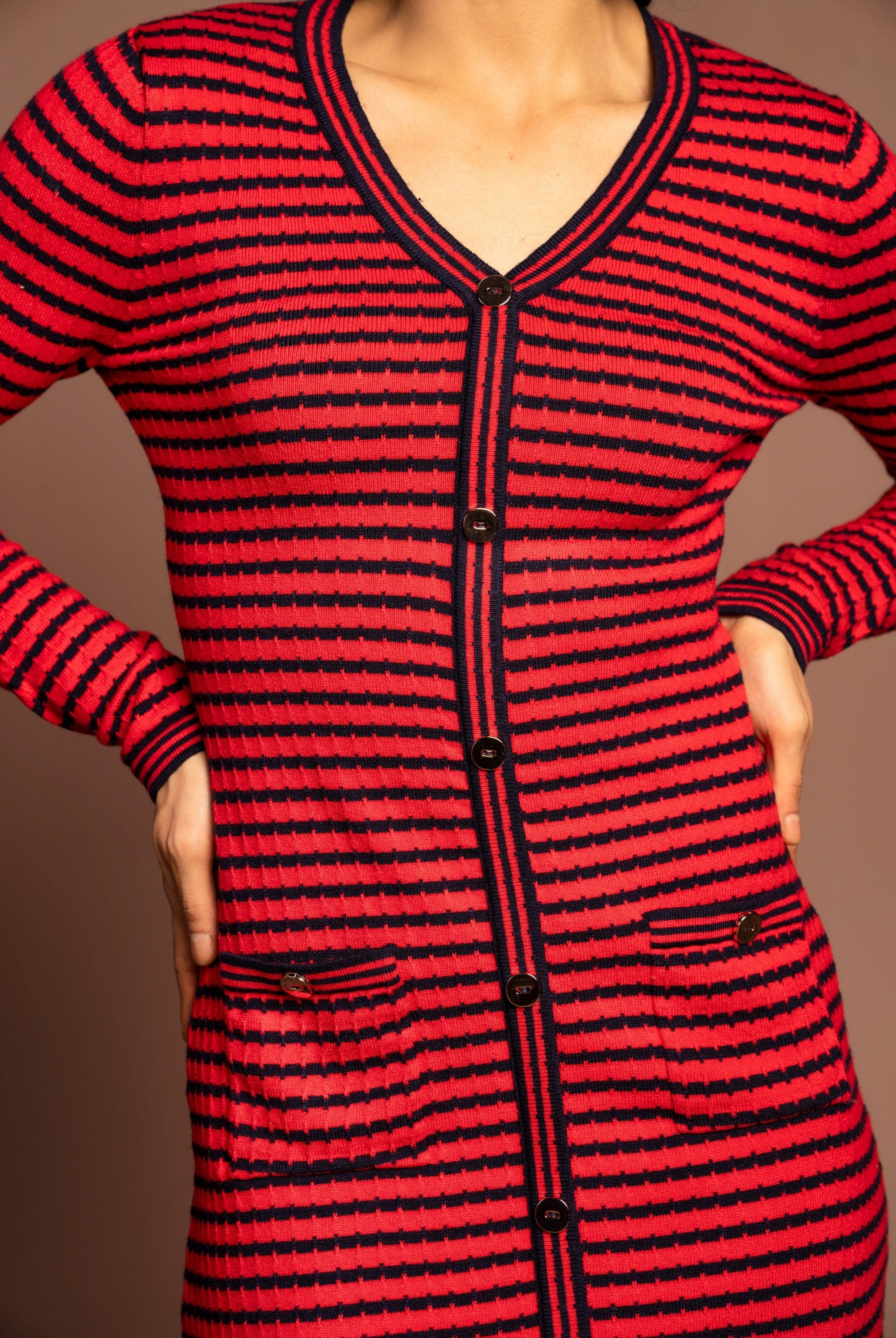 نتشي فستان ميدي مخطط العرض ضيق أزرار أمامية نسائي