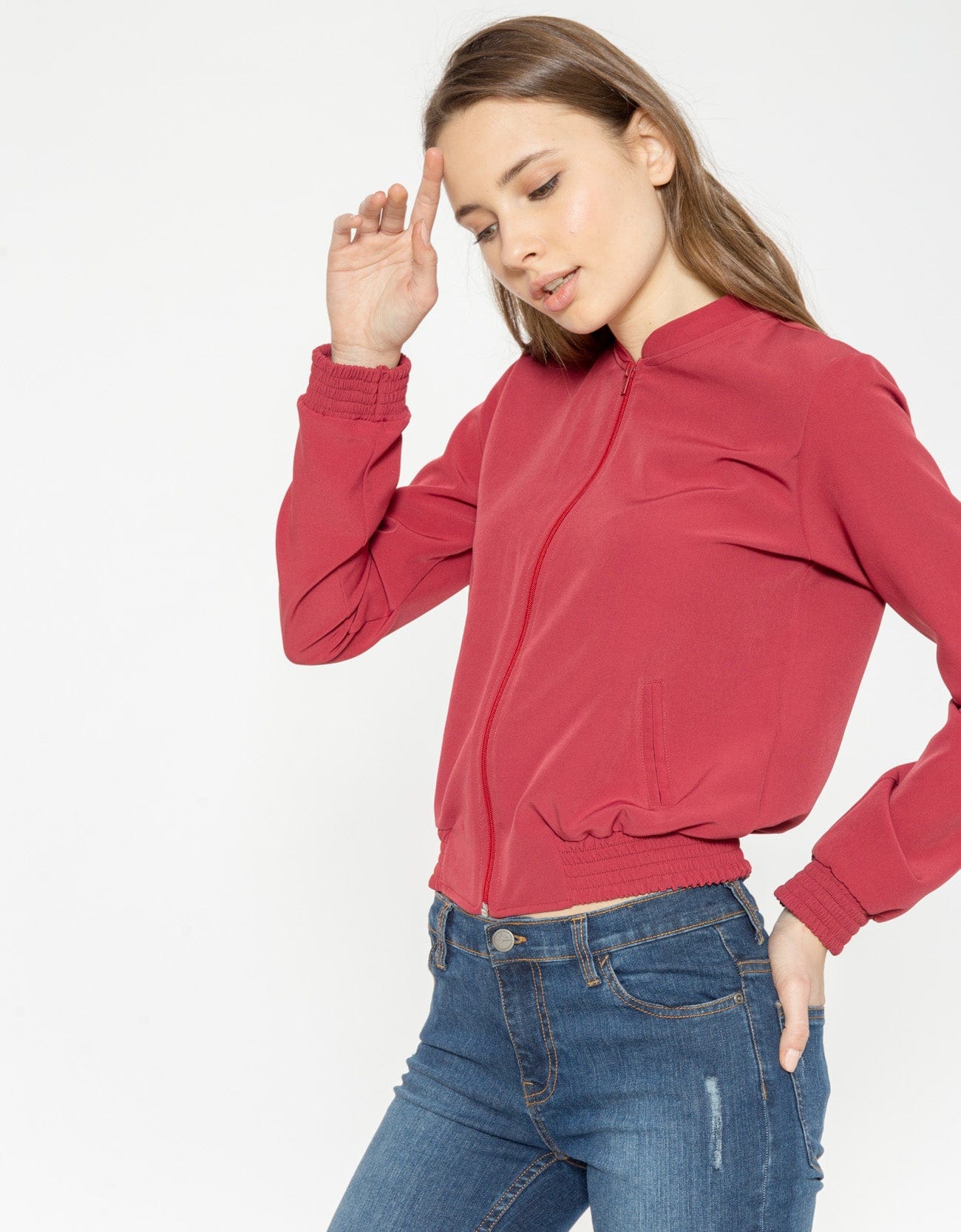 شانا جاكيت قصير سادة بسحاب كم طويل شيري