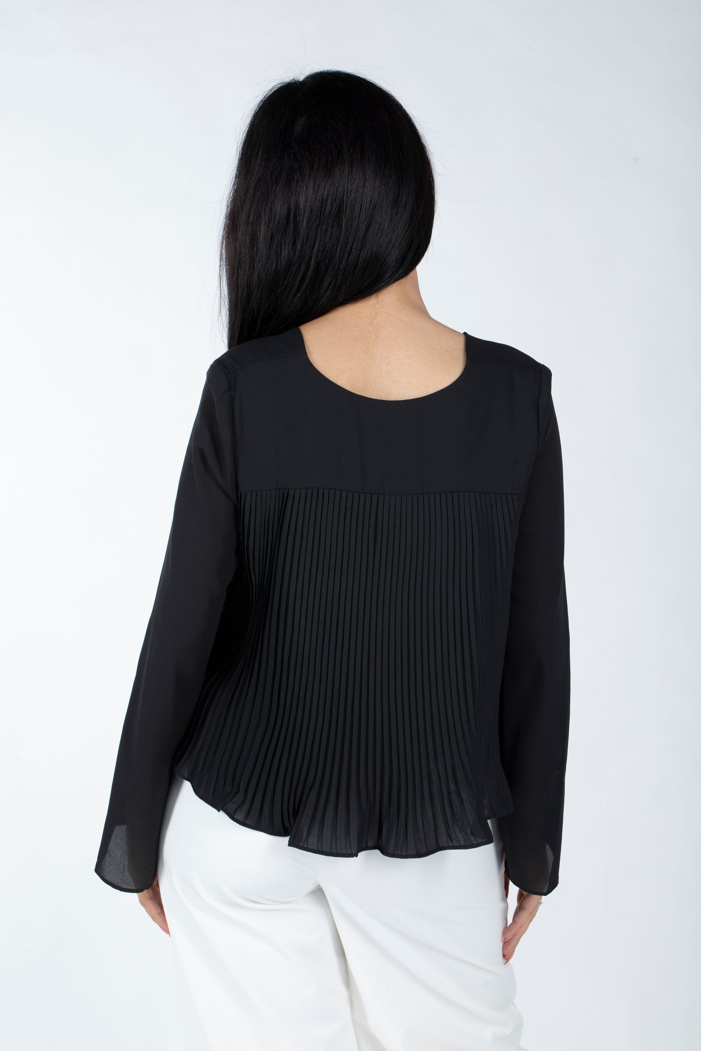 نتشي كارديجان سادة لف بأكمام طويلة واسعة