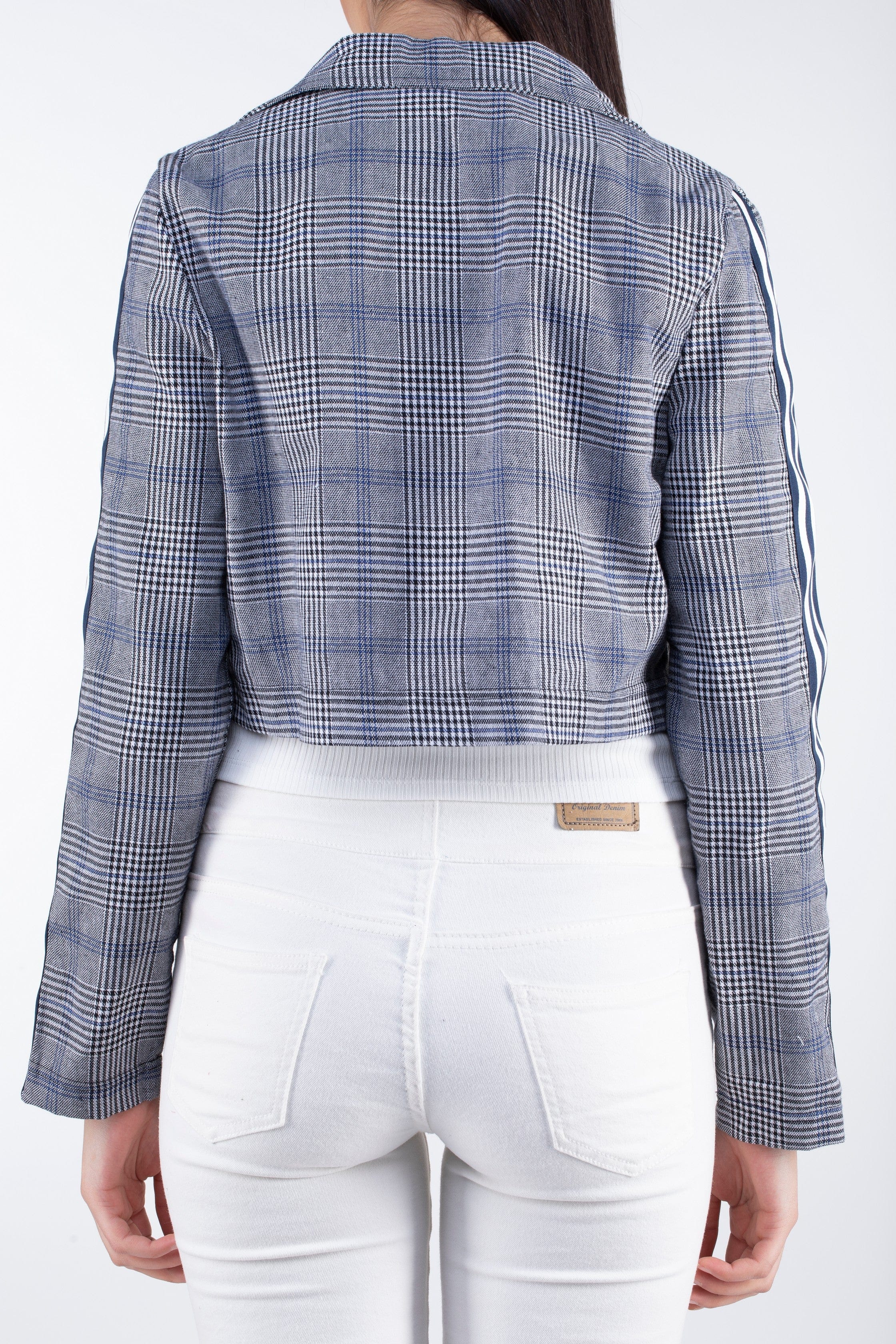 كيتشن جاكيت كاروهات بأزرار أمامية كم قصير نسائي رمادي