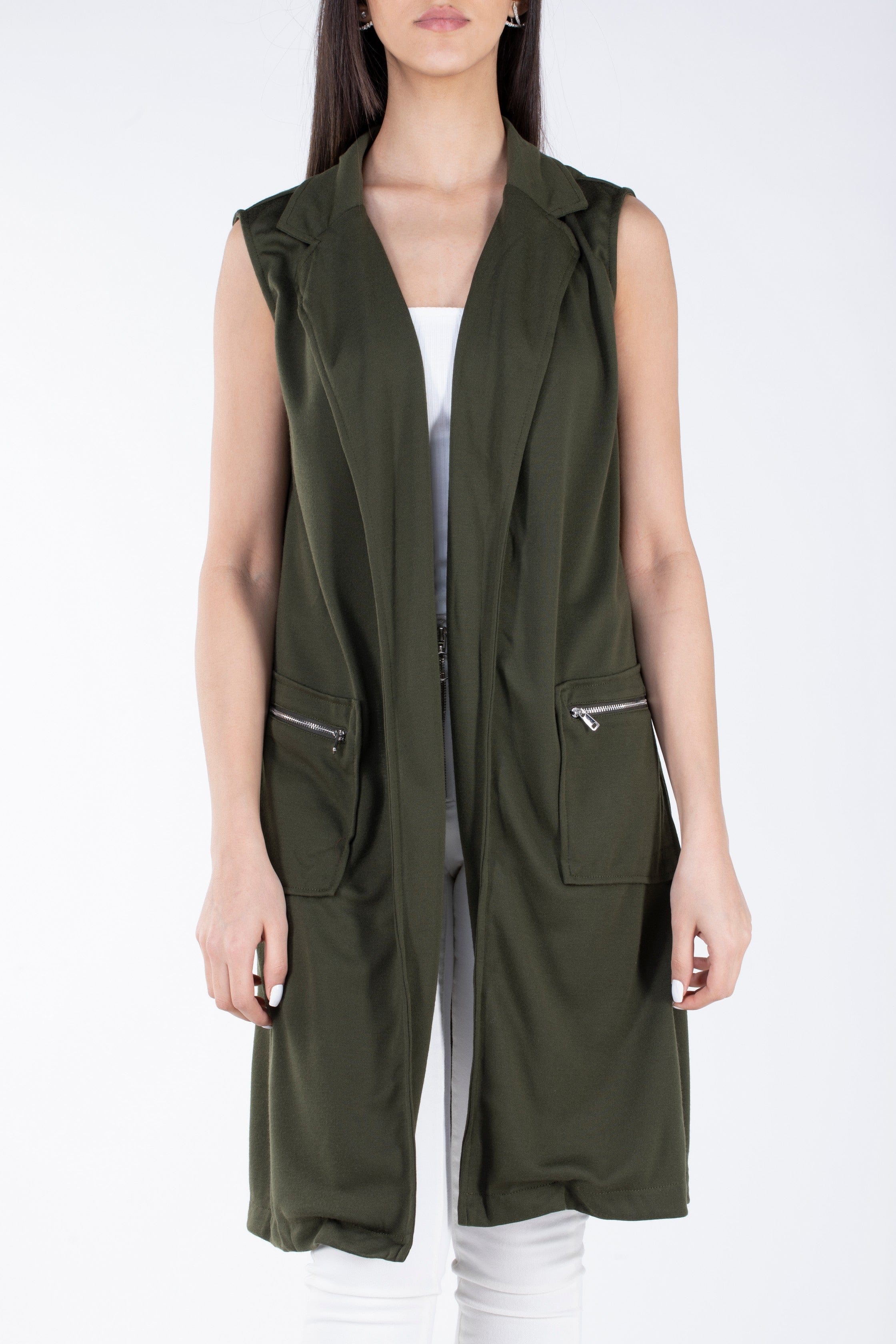 ميكا فيست بدون أكمام بجيوب أمامية