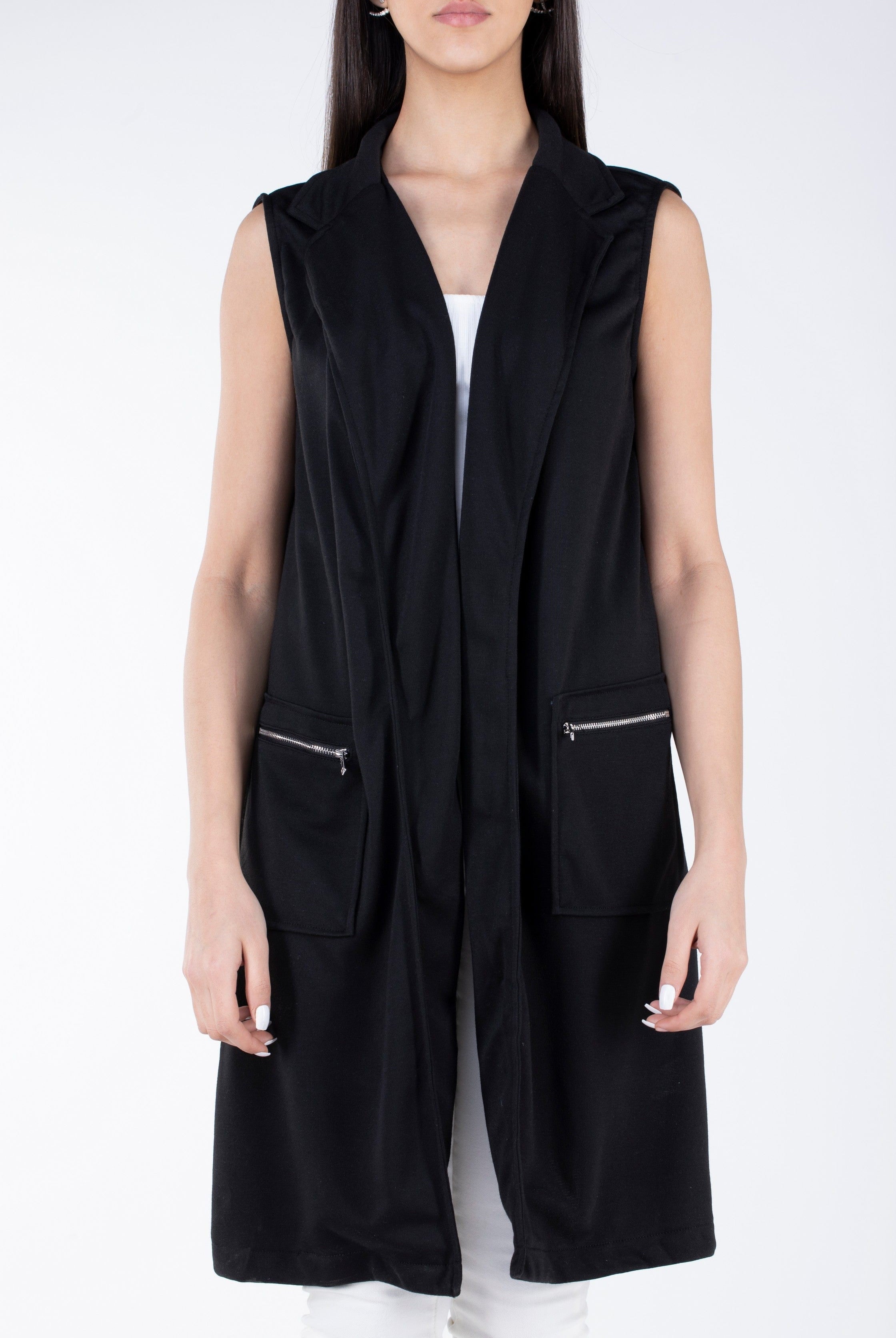 ميكا فيست بدون أكمام بجيوب أمامية