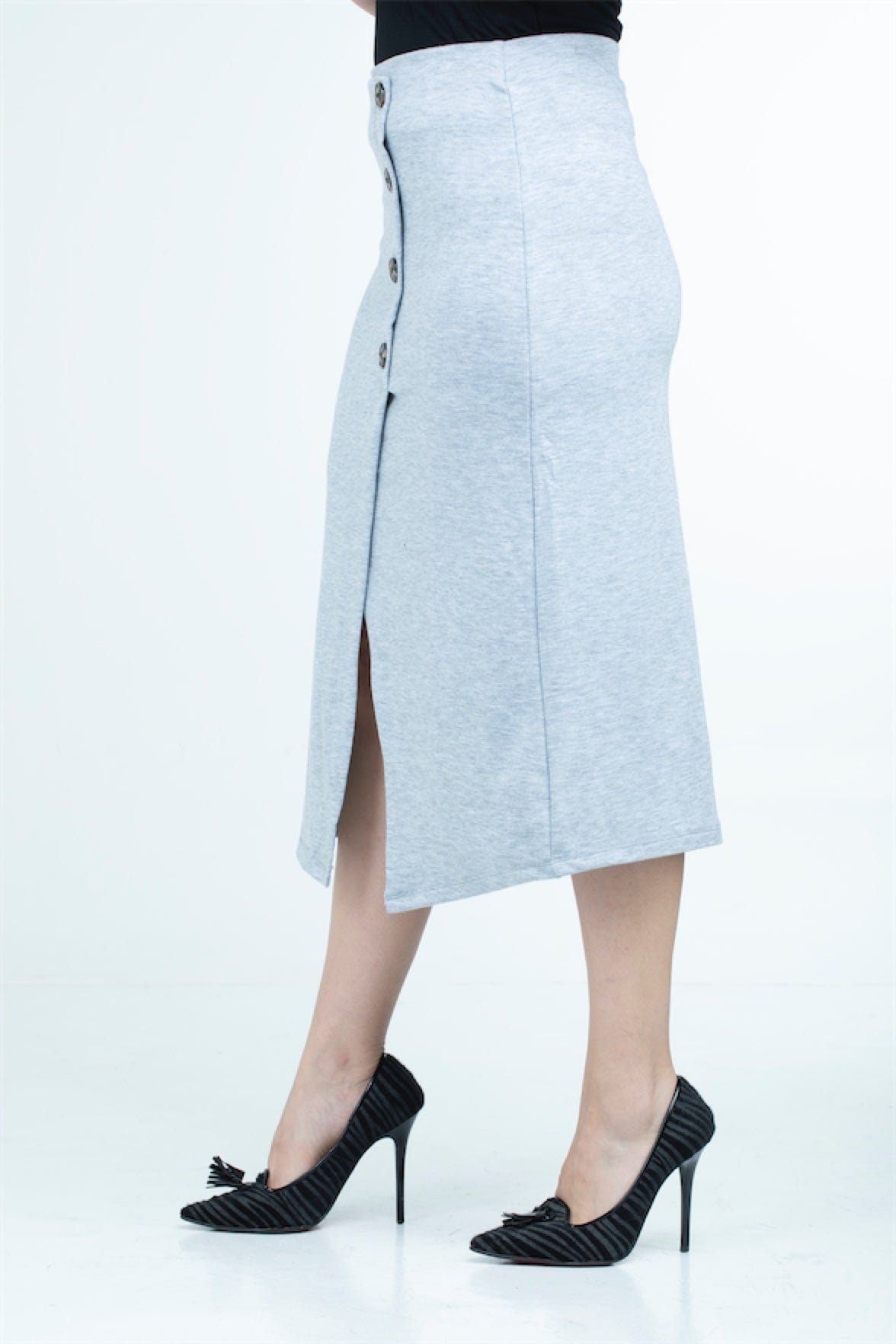 كيتشن تنورة ميدي مفتوحة من الأمام بزراير