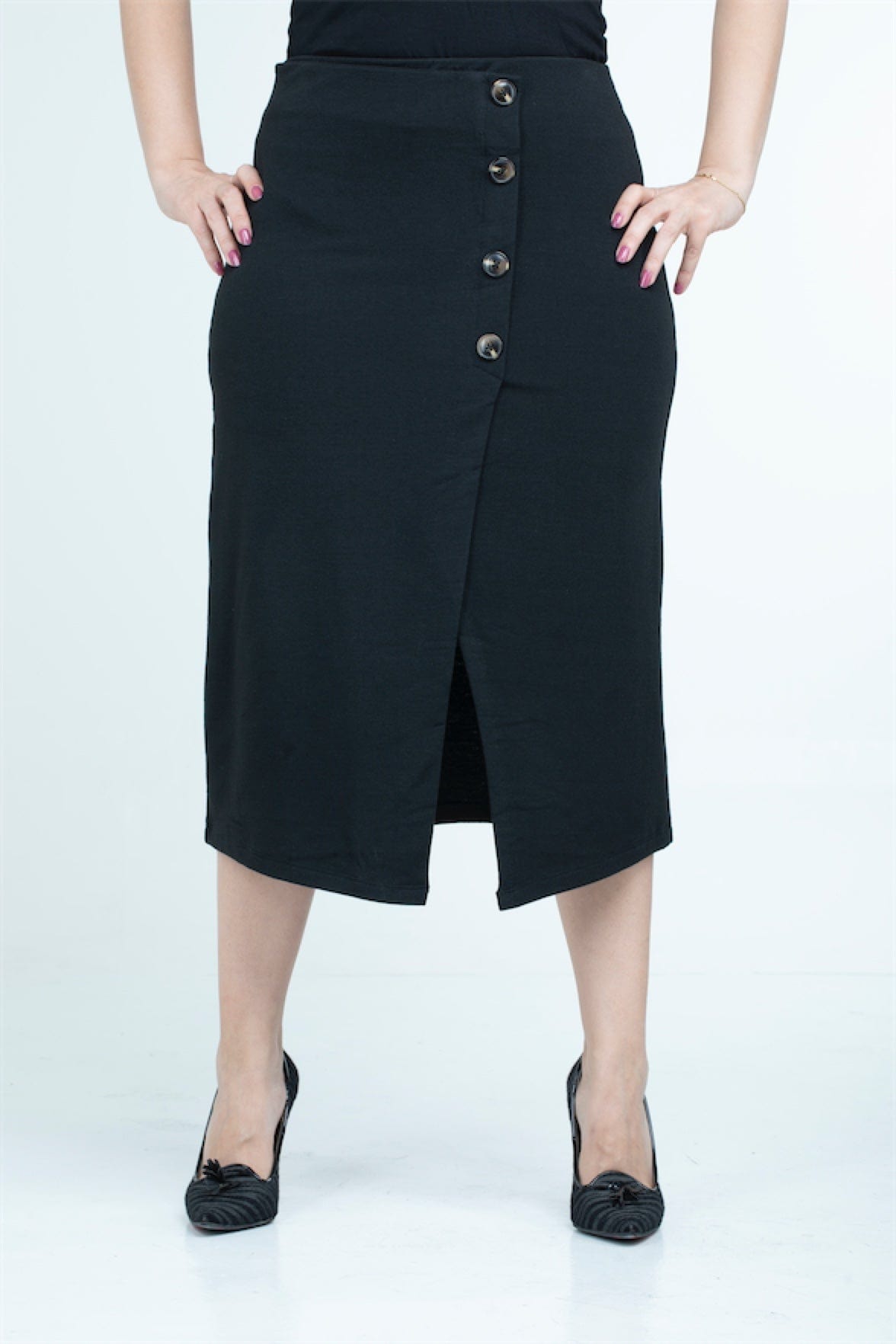 كيتشن تنورة ميدي مفتوحة من الأمام بزراير