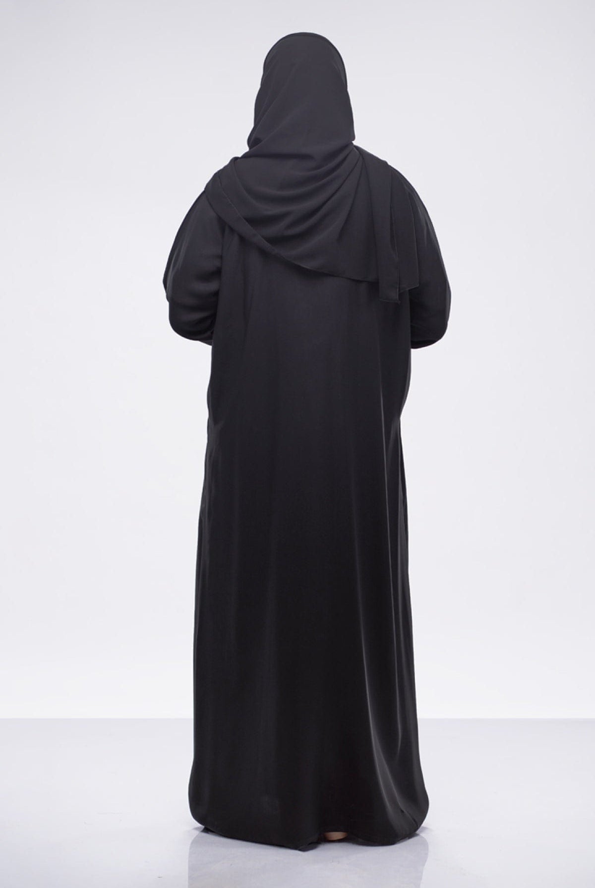 جوهرة عباية رسميه للدوام بلاك بيري كلاسيك أسود