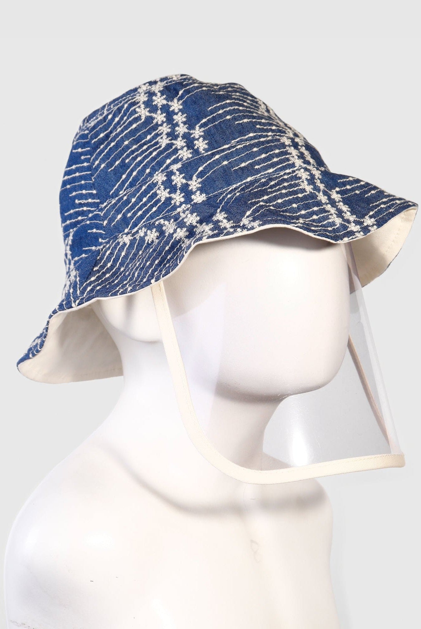 جينجرسنابس قبعة بناتي منقوشة مطرزة أوف وايت / أزرق غامق