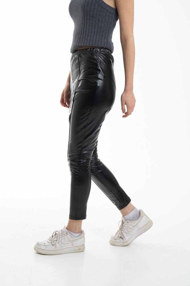 نتشي بنطال جلد نسائي بحجر طويل