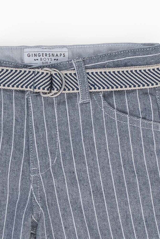 جينجرسنابس شورت أولادي مخطط بحزام قماشي رمادي