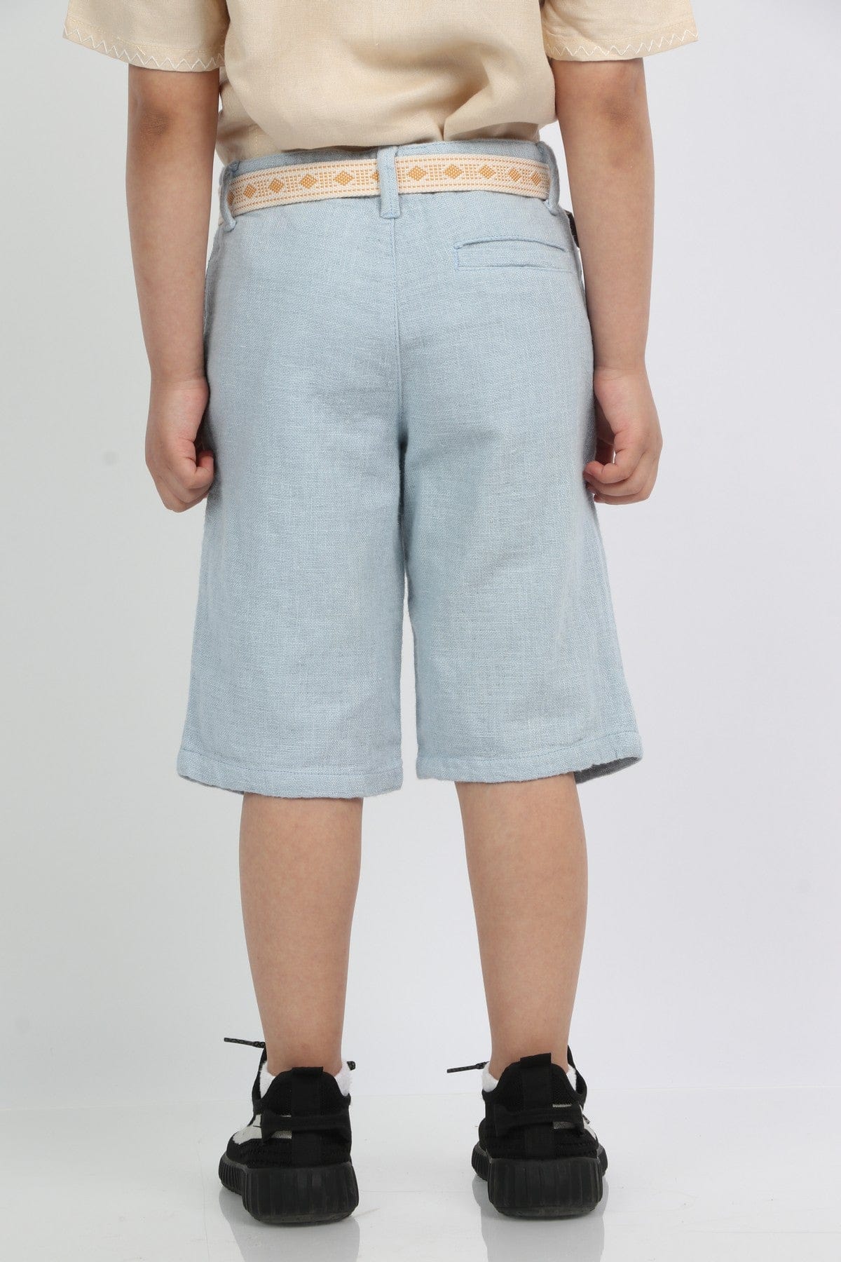 جينجرسنابس شورت ولادي طويل مع ثنية أزرق فاتح