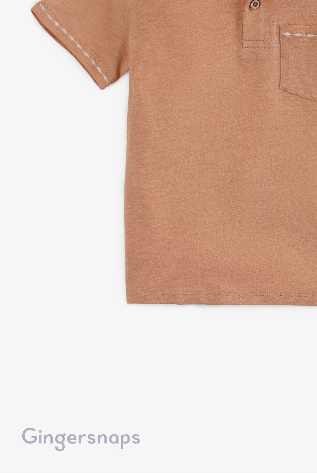 جينجرسنابس تي شيرت بولو ولادي بجيب سادة مطرز بالخيط بني