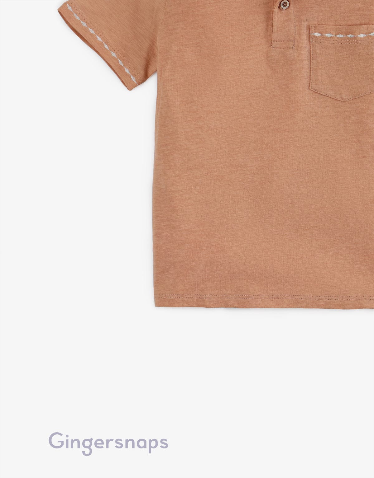 جينجرسنابس تي شيرت بولو ولادي بجيب سادة مطرز بالخيط بني