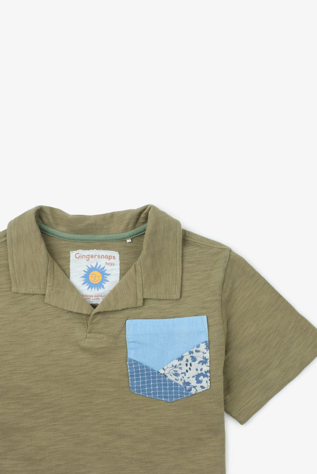 جينجرسنابس تيشيرت أولادي بولو نص كم بجيب جانبي منقوش أخضر