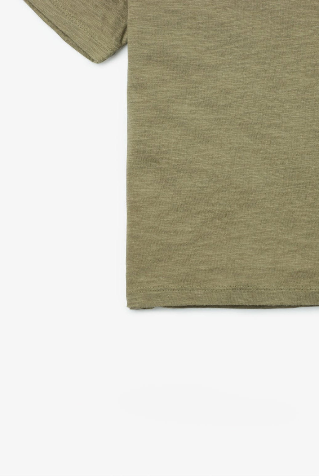 جينجرسنابس تيشيرت أولادي بولو نص كم بجيب جانبي منقوش أخضر