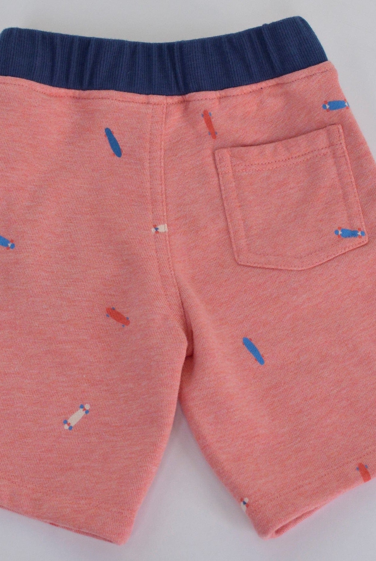 جينجرسنابس شورت ولادي قطن منقوش أحمر