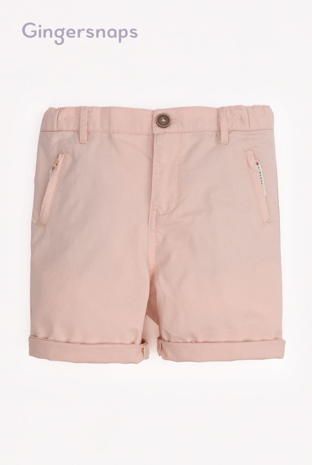 جينجرسنابس شورت أولادي سادة بجيوب جانبية وزرار أمامي بينك محمر