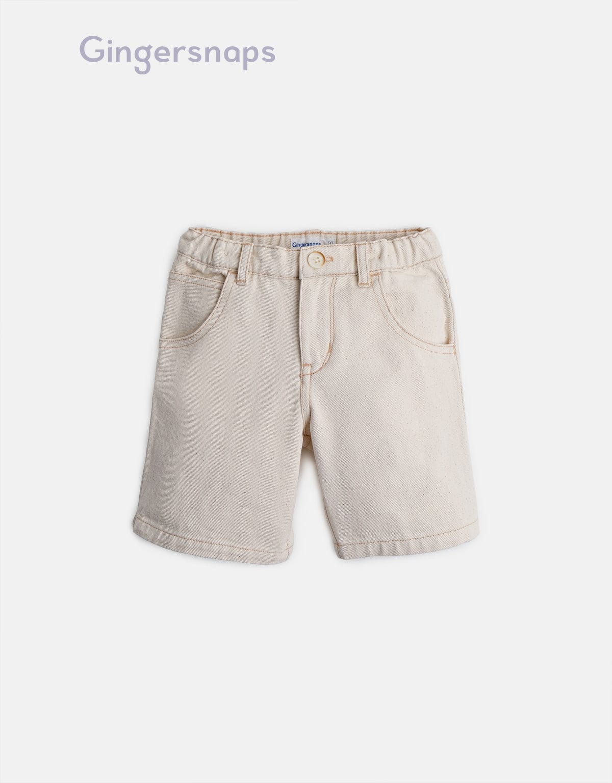جينجرسنابس شورت ولادي سادة بجيوب وزرار أمامية أبيض