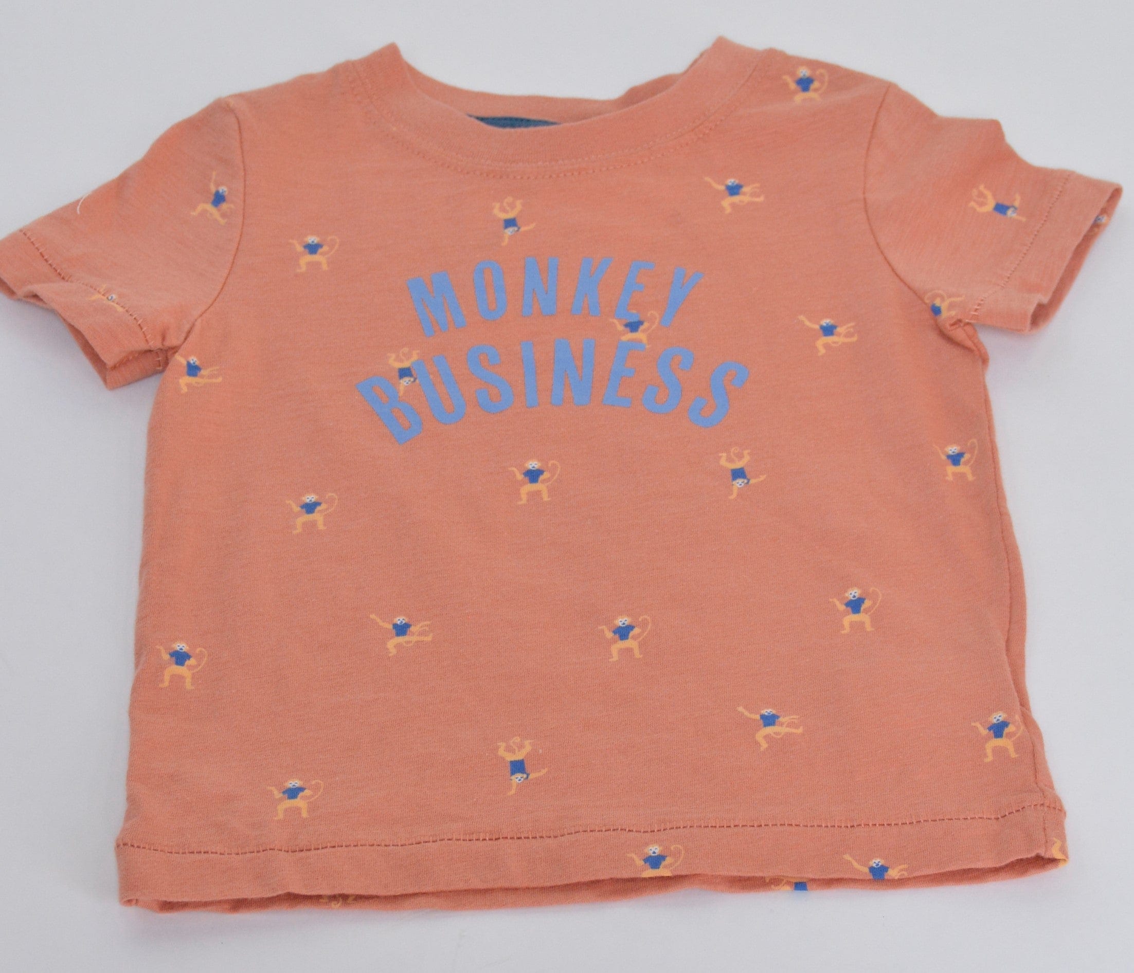 جينجرسنابس تي شيرت منقوش بطبعة أمامية نص كم أولادي قرمزي