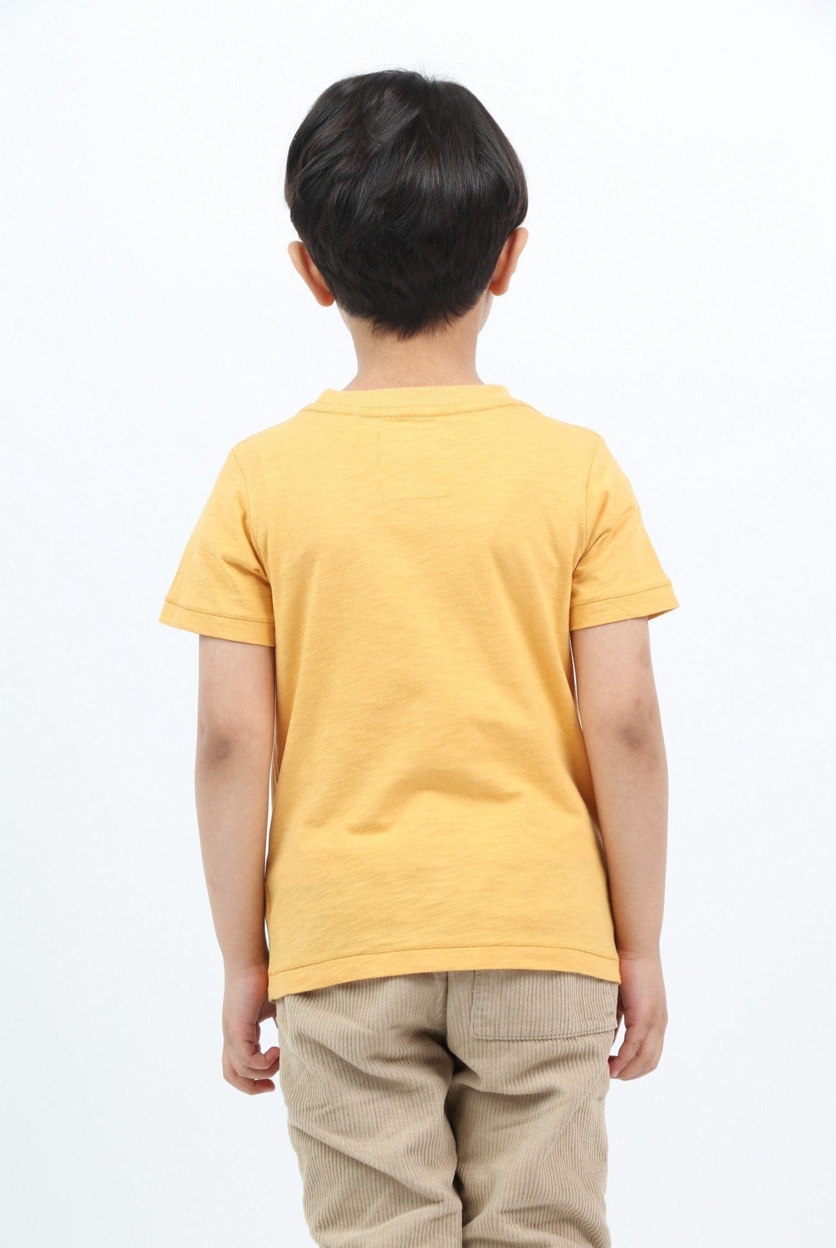 جينجرسنابس تي شيرت ولادي بطبعة أمامية كم قصير ذهبي