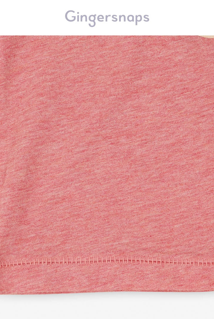 جينجرسنابس تي شيرت ولادي بطبعة أمامية على الصدر أحمر