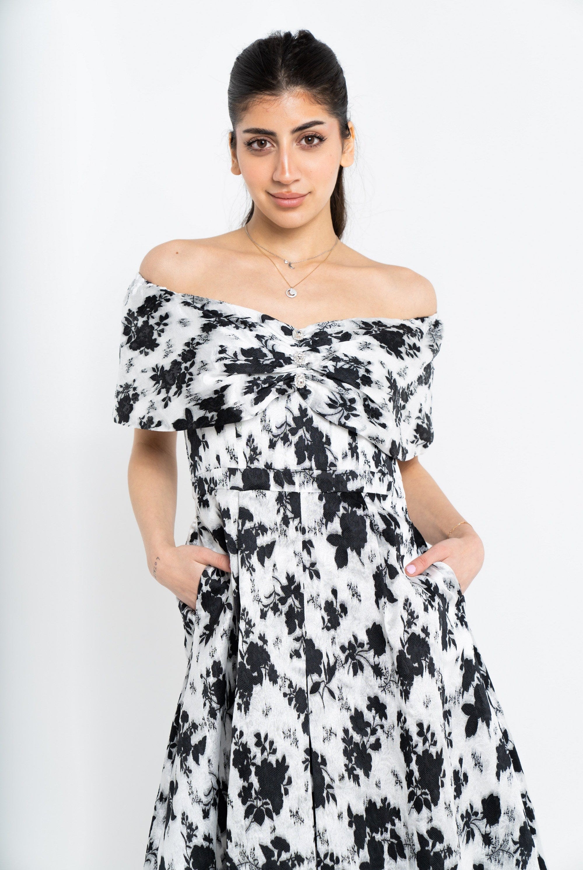 نتشي فستان مشجر أوف شولدر كم قصير نسائي