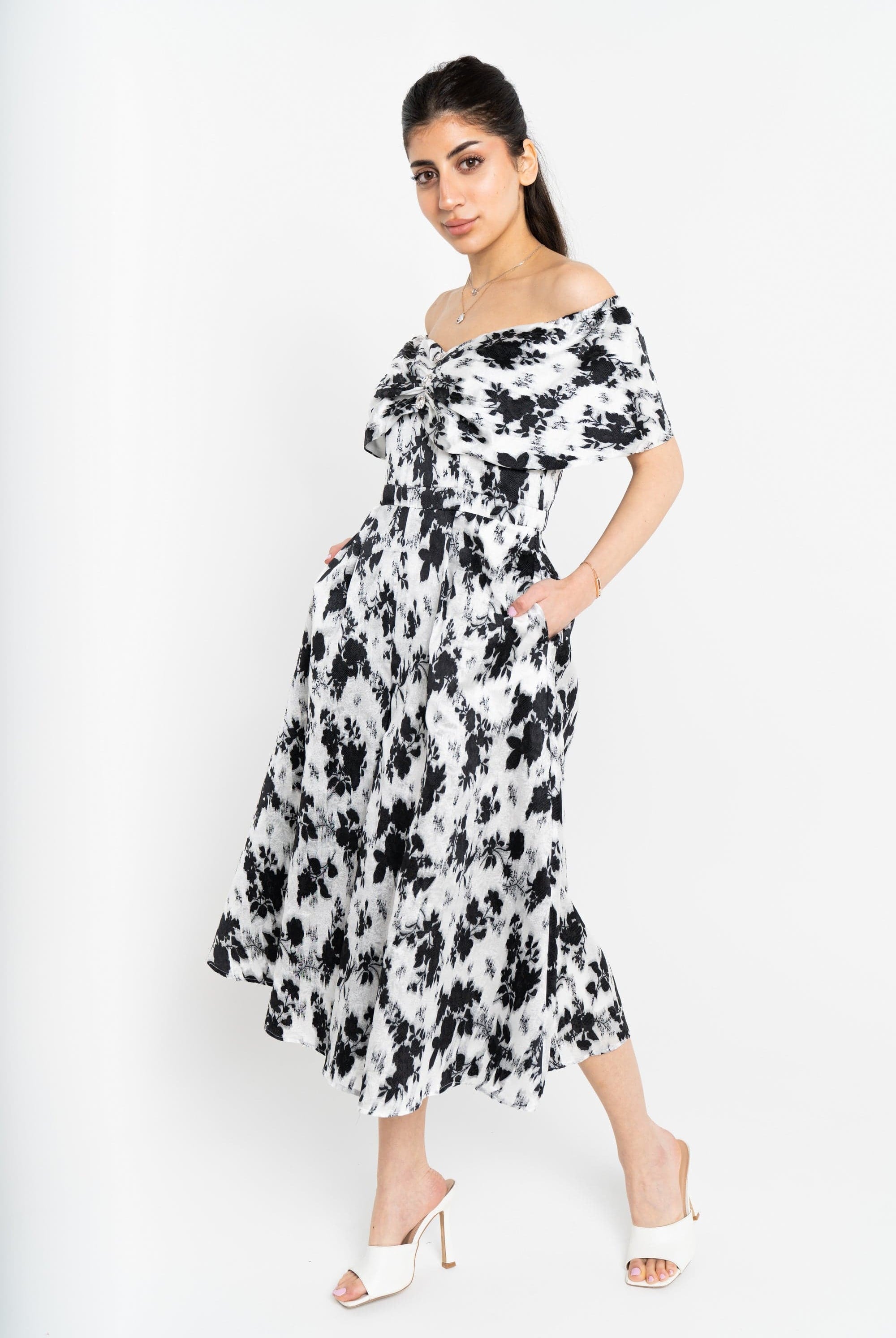 نتشي فستان مشجر أوف شولدر كم قصير نسائي