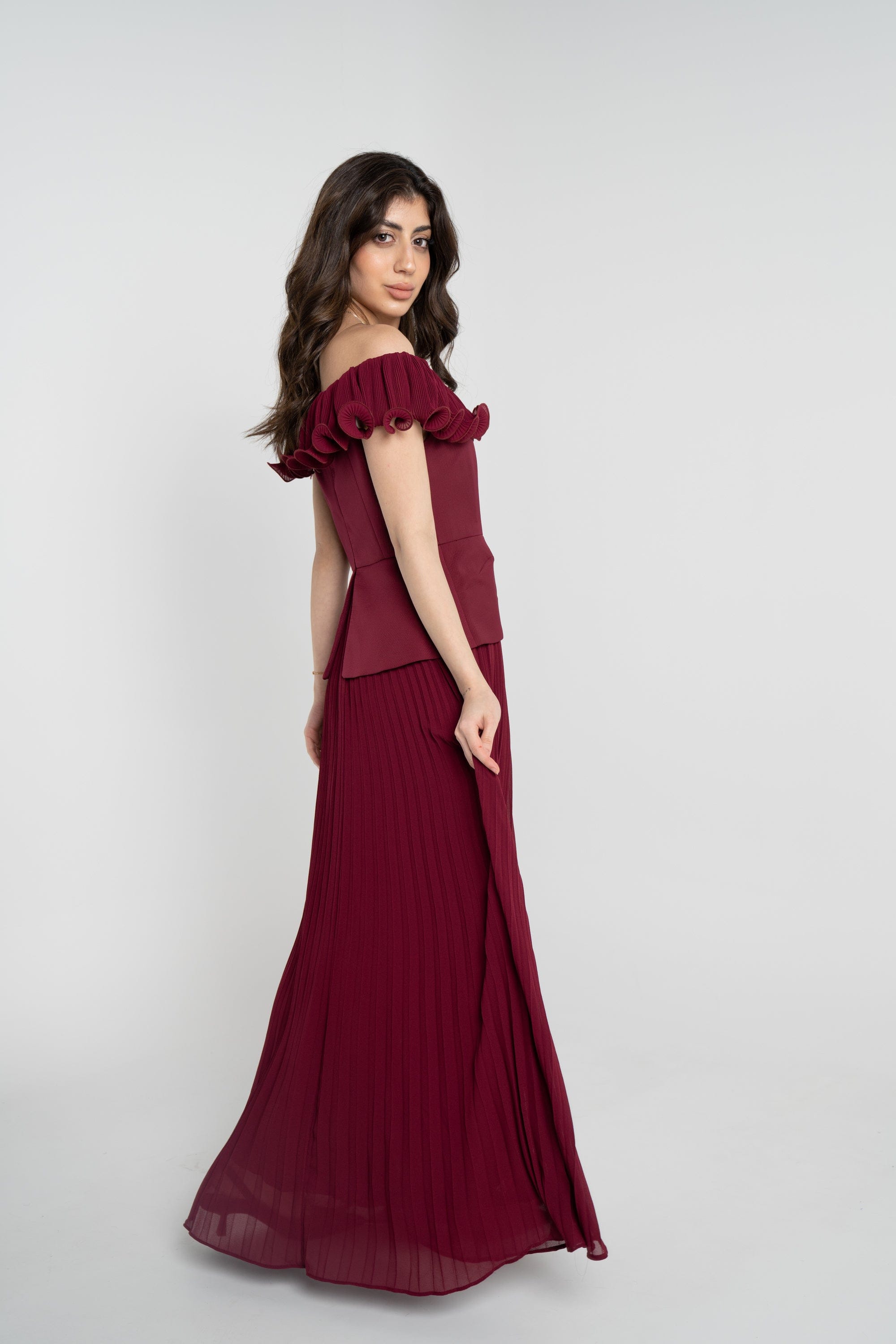 نتشي فستان ميدي سواريه أوف شولدر بليسيه من أسفل نسائي