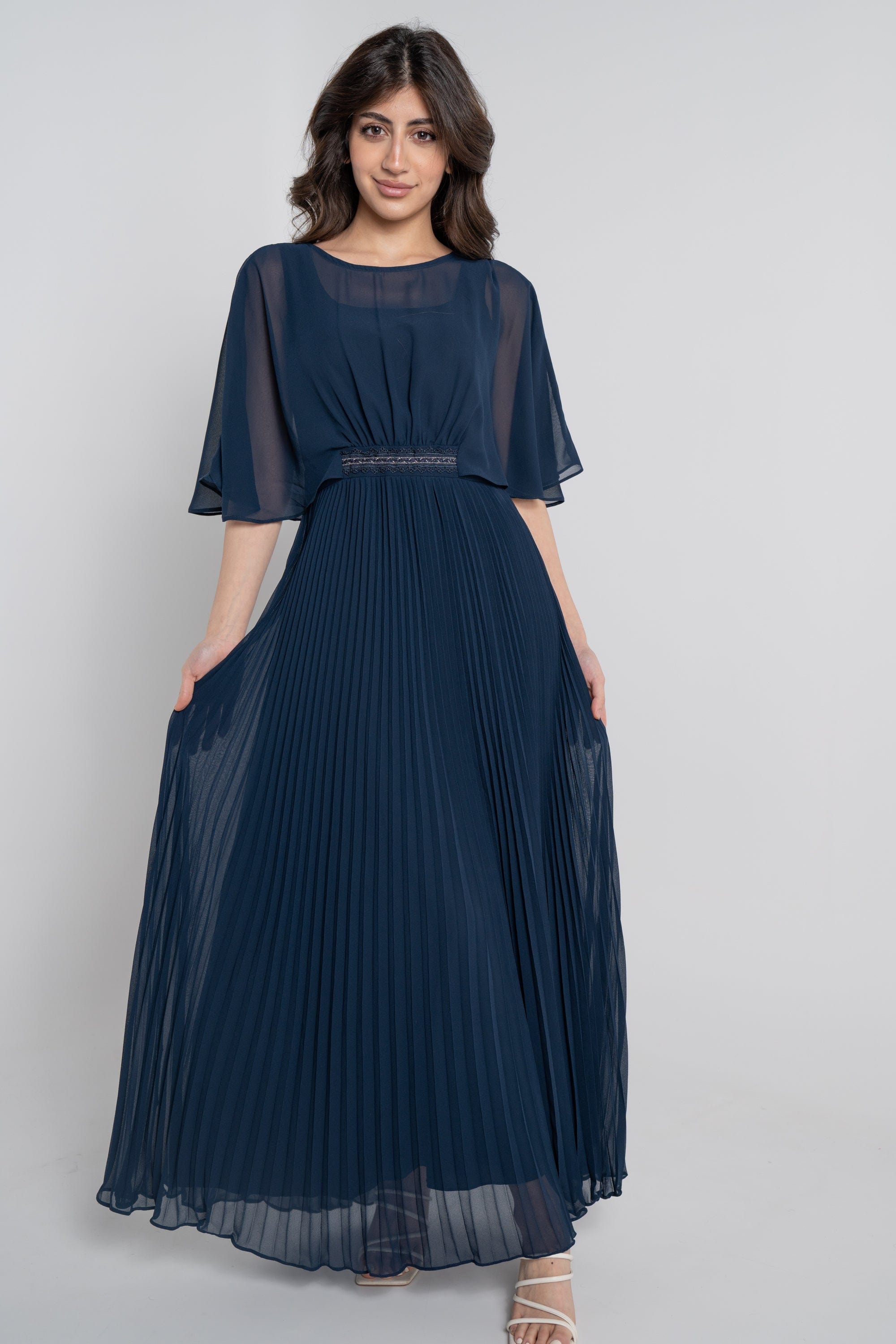 نتشي فستان طويل سادة بليسية مخصر نص كم مفتوح نسائي