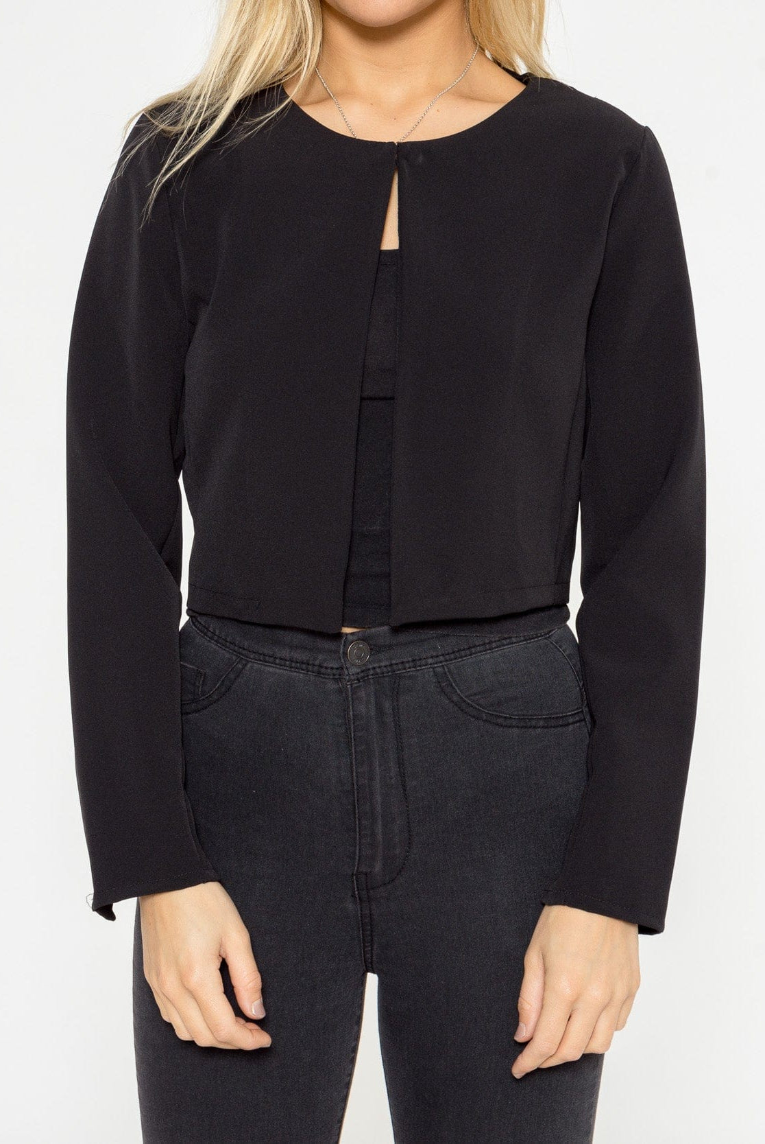 شانا سترة قصيرة مفتوحة من الأمام بأكمام طويلة نسائي أسود