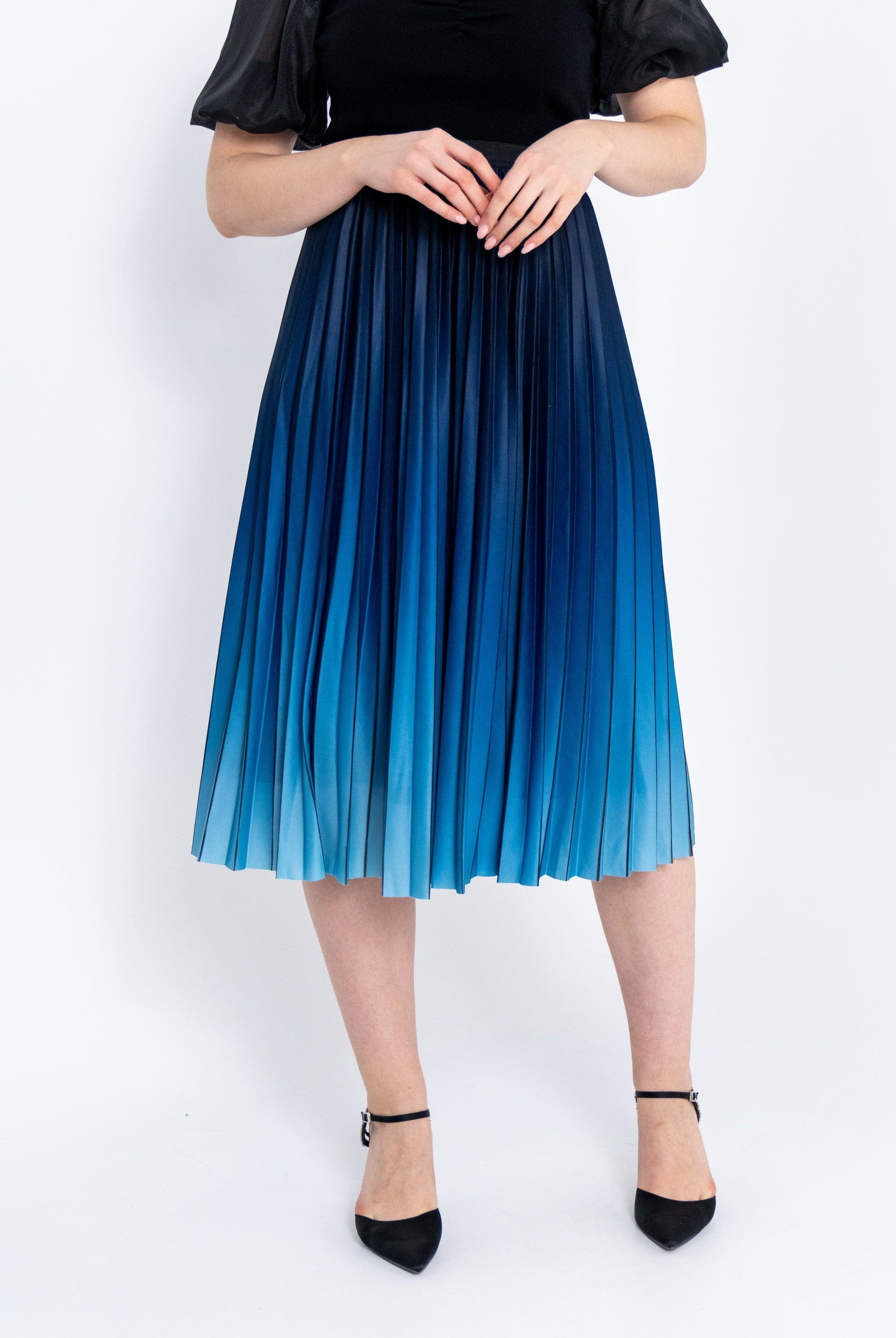 نتشي تنورة نسائية لونين بليسية