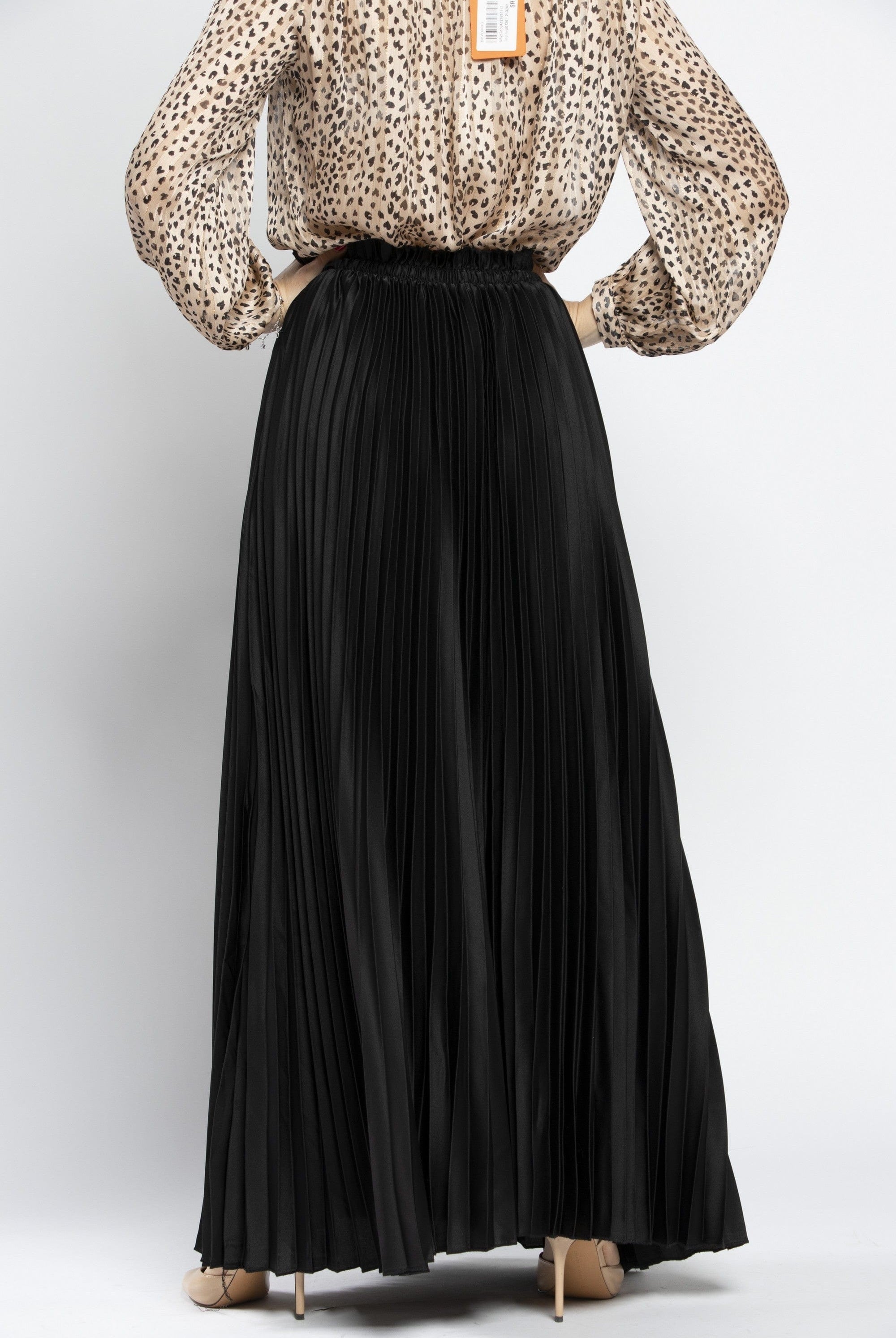 نتشي تنورة بليسيه طويلة مزينة بحزام نسائية