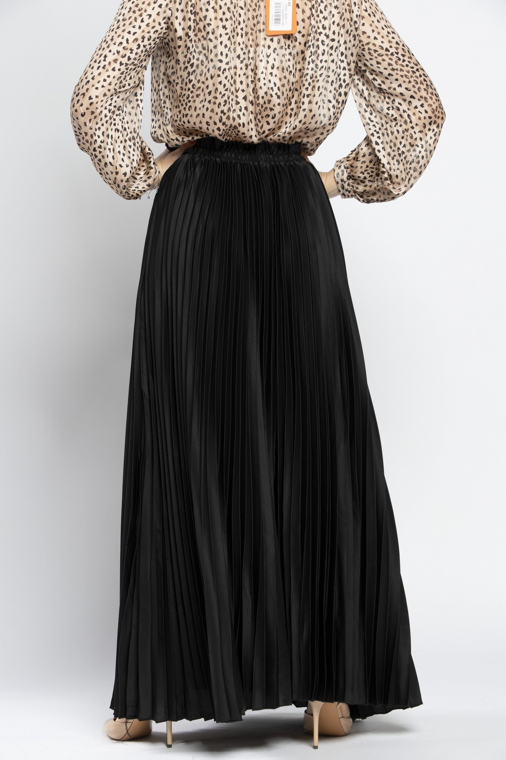 نتشي تنورة بليسيه طويلة مزينة بحزام نسائية