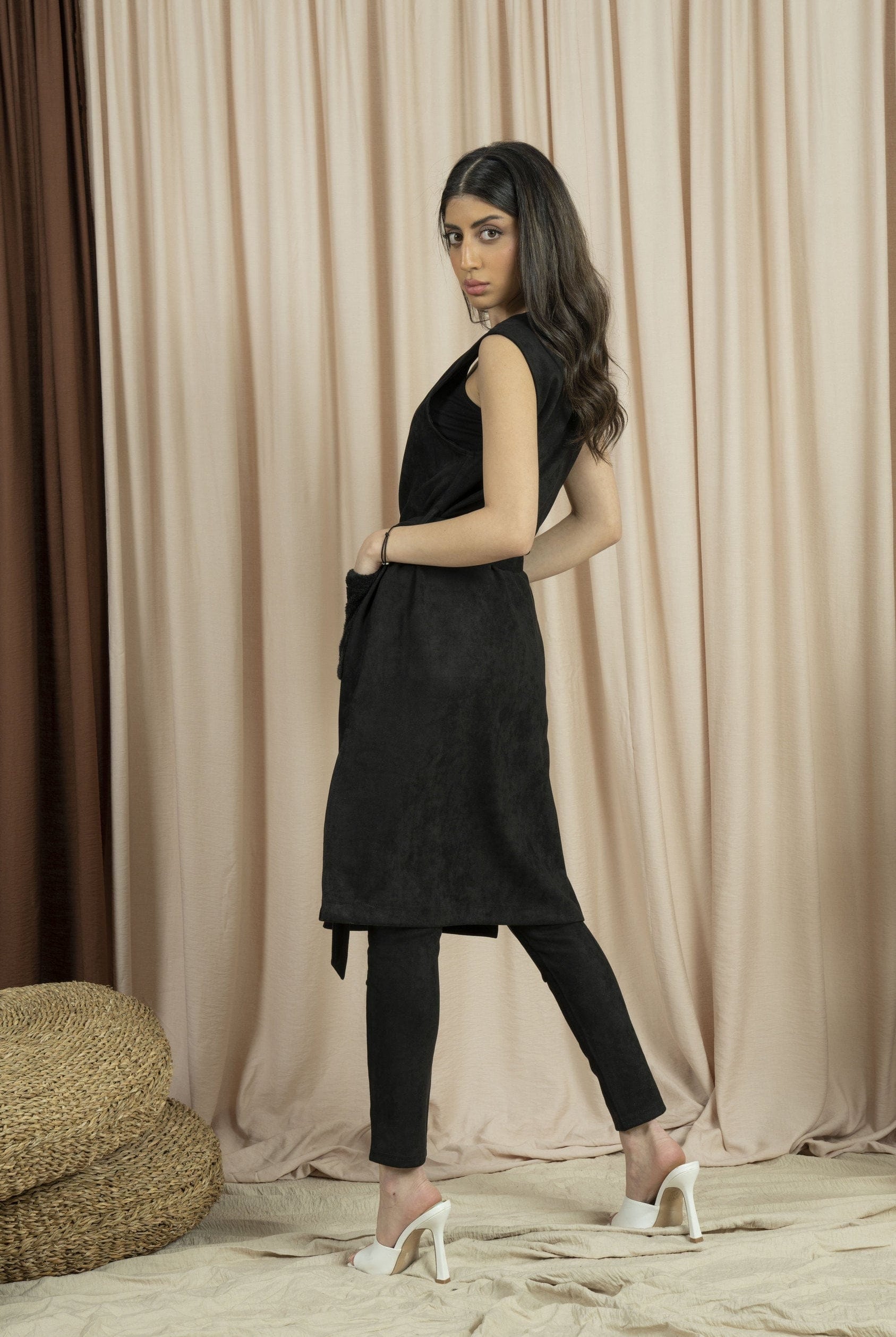 ميكا جاكيت كت نسائي طويل بحزام