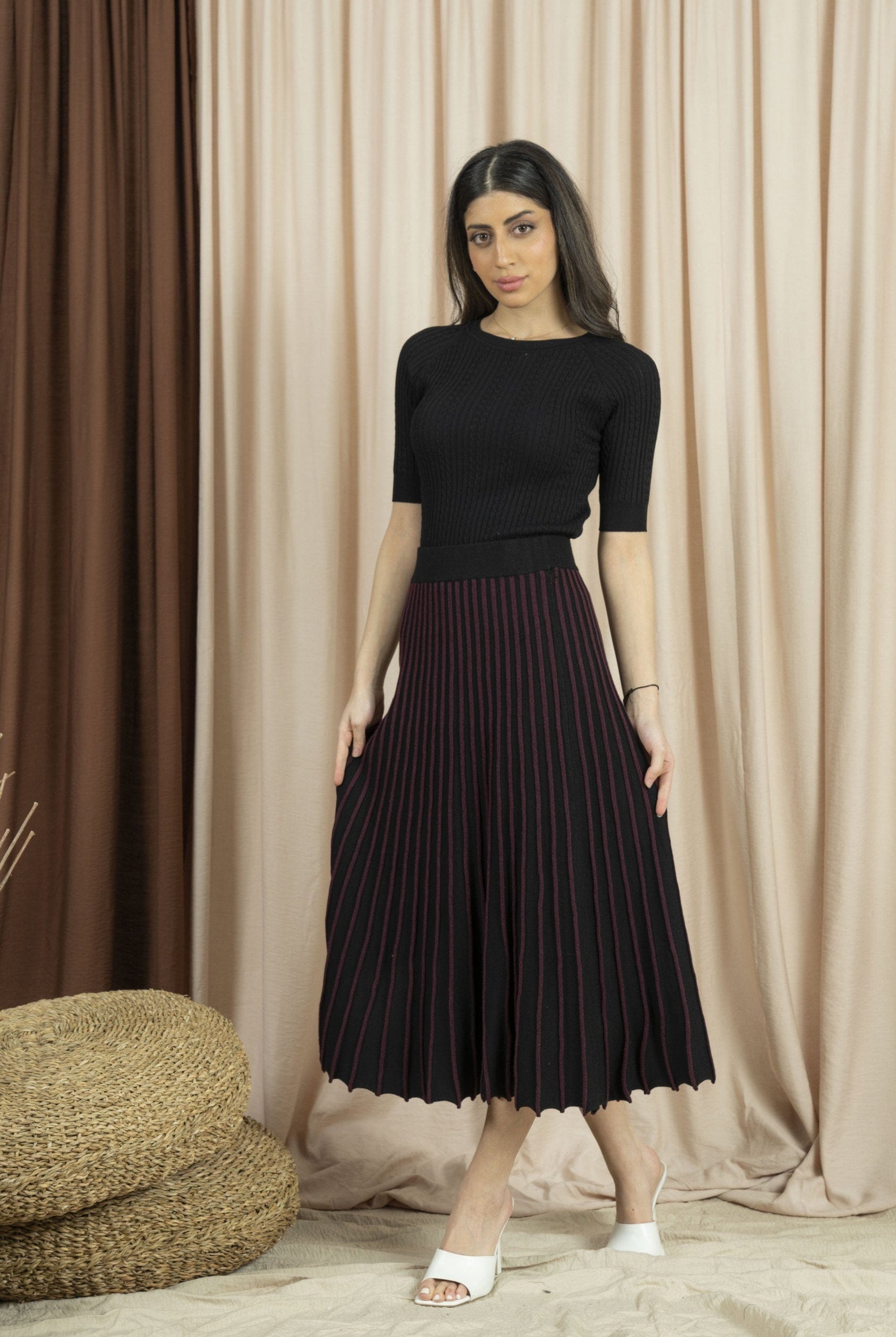 نتشي بلوزة شتوي ضيق نص كم نسائي