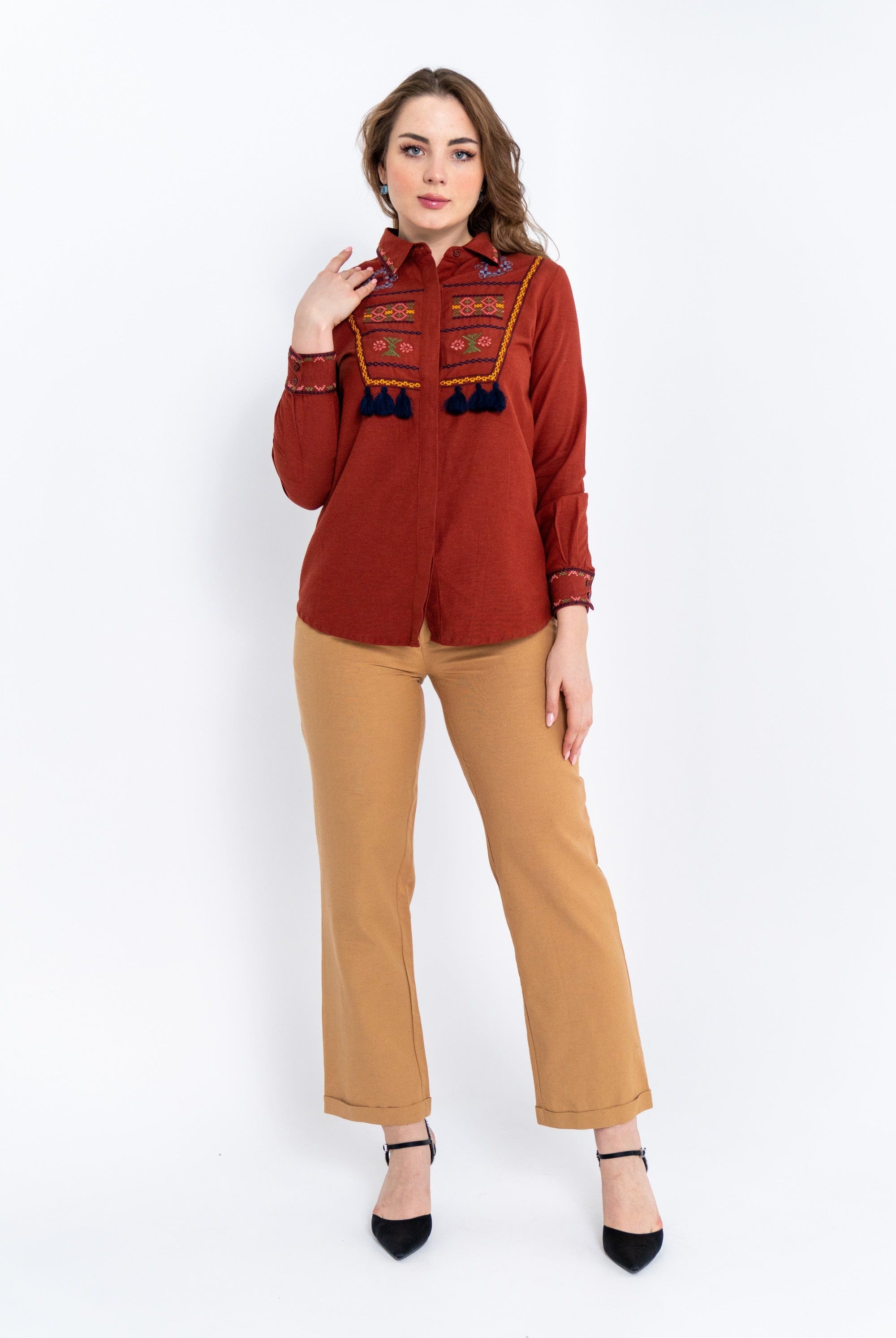 داليدرس تونيك نسائي مطرز من الصدر والأكمام برتقالي محترق