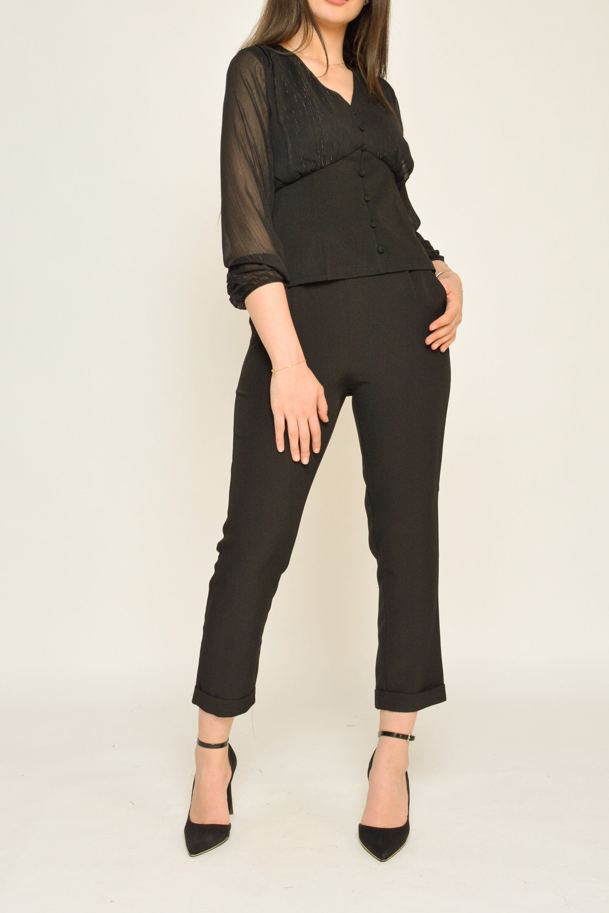 نتشي بلوزة سهرة بأزرار امامية وكم طويل نسائي