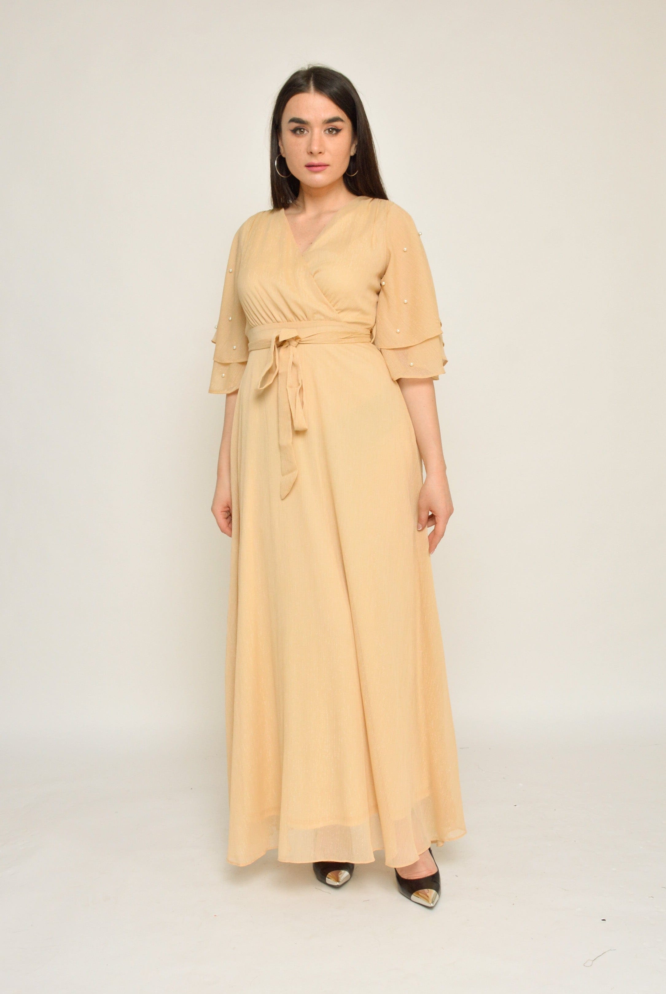 نتشي فستان سهره بحزام فتحة صدر سبعة كم قصير