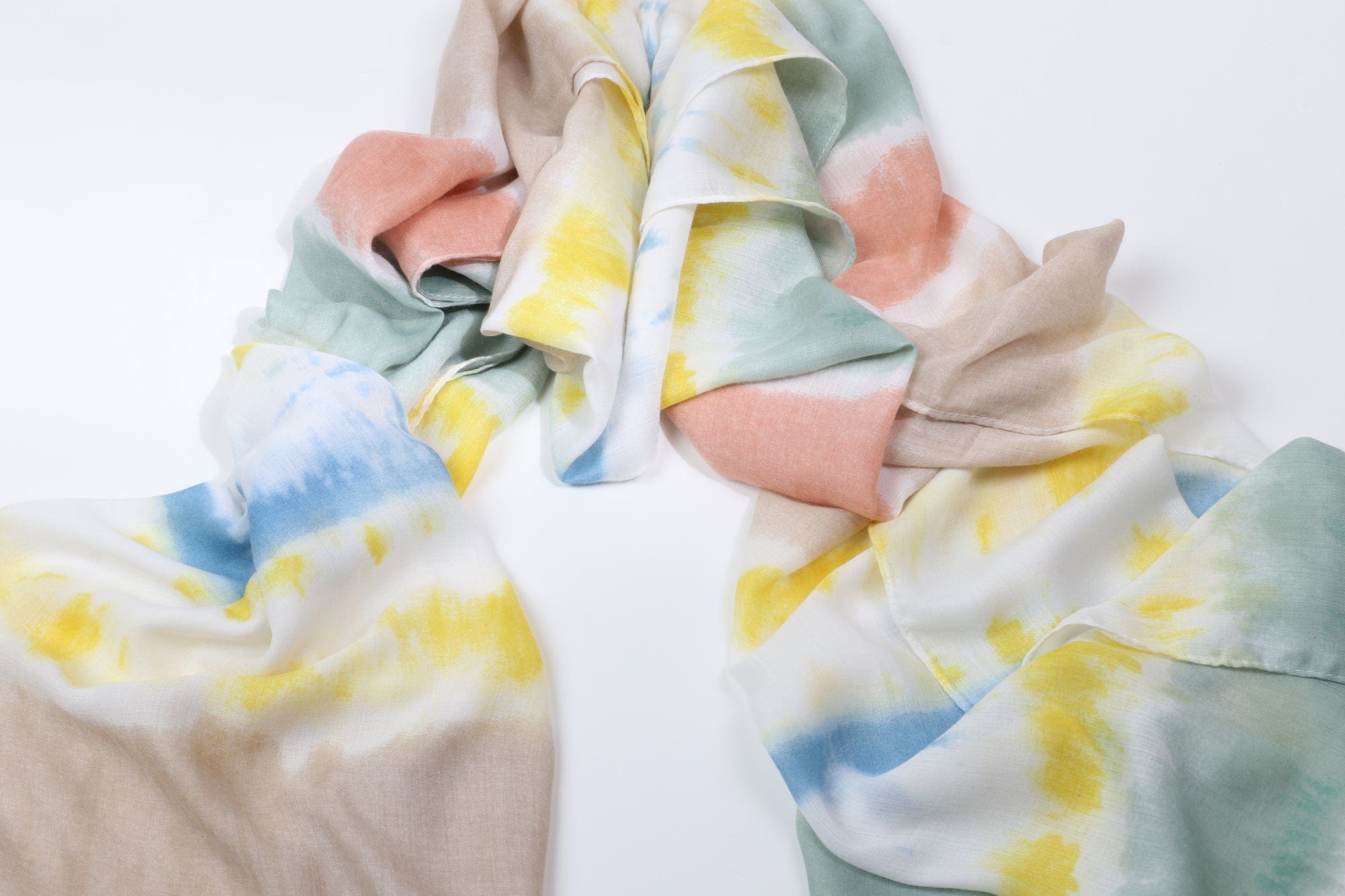 نتشي وشاح نسائي ملون طويل