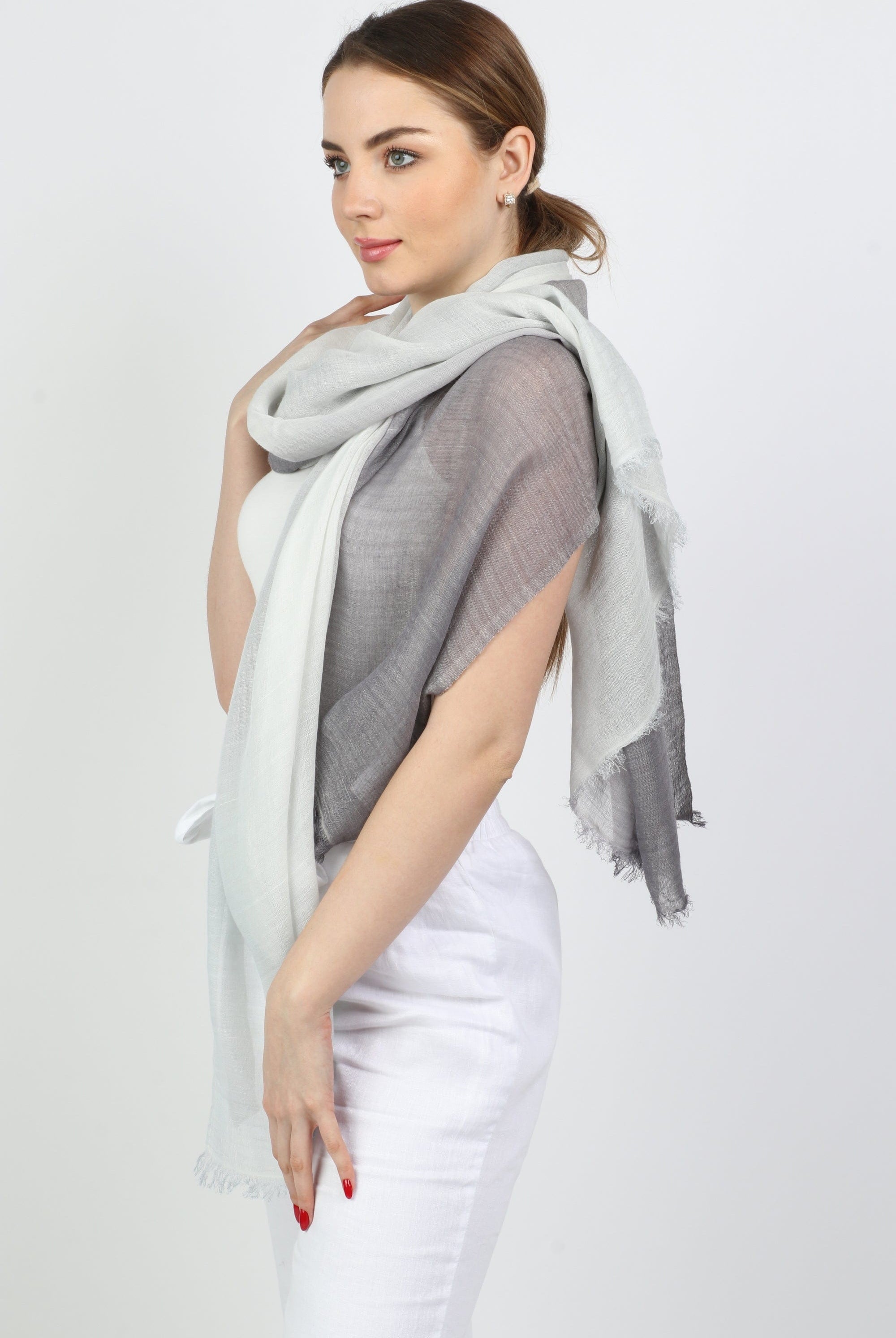 نتشي وشاح سادة طويل نسائي