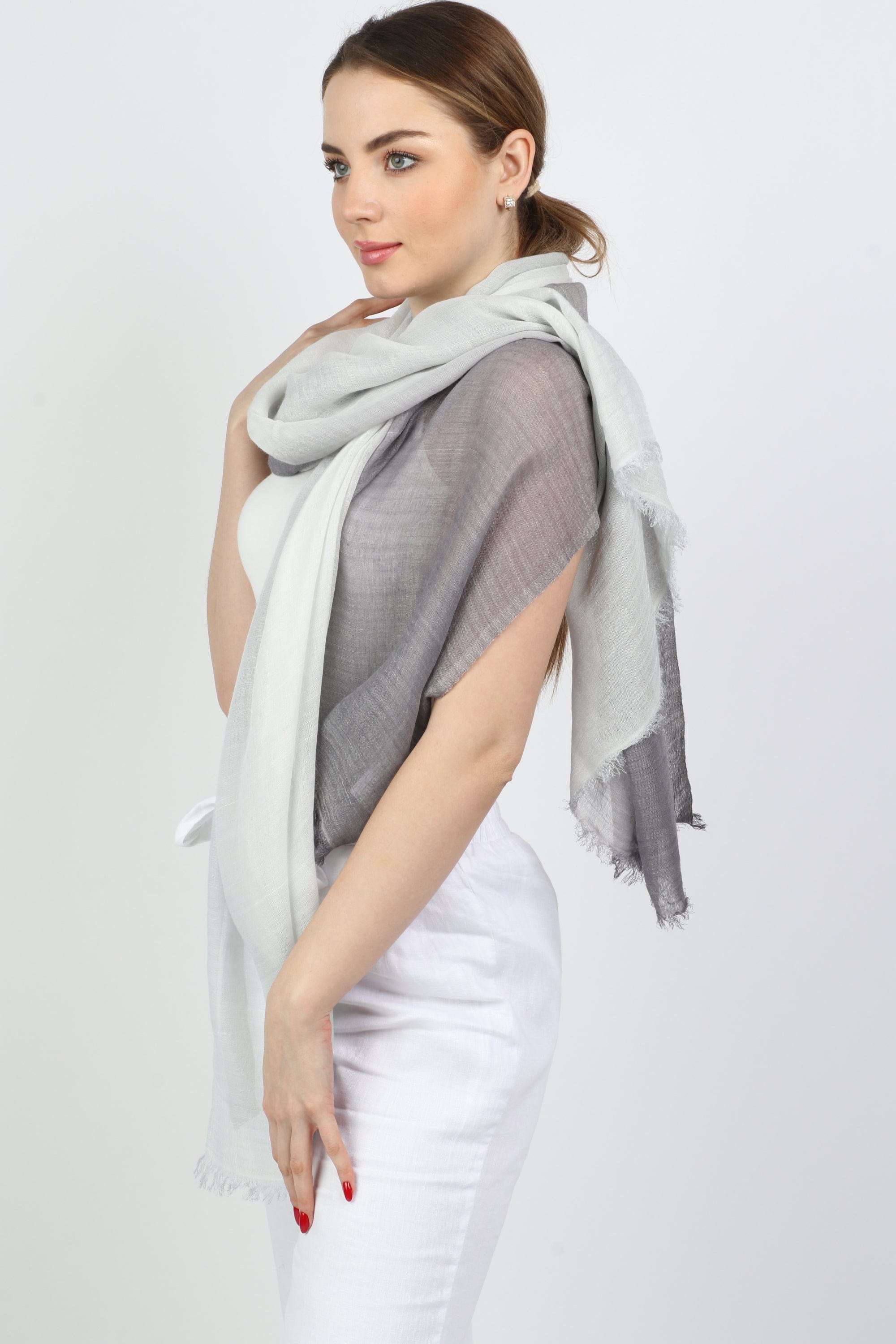 نتشي وشاح سادة طويل نسائي