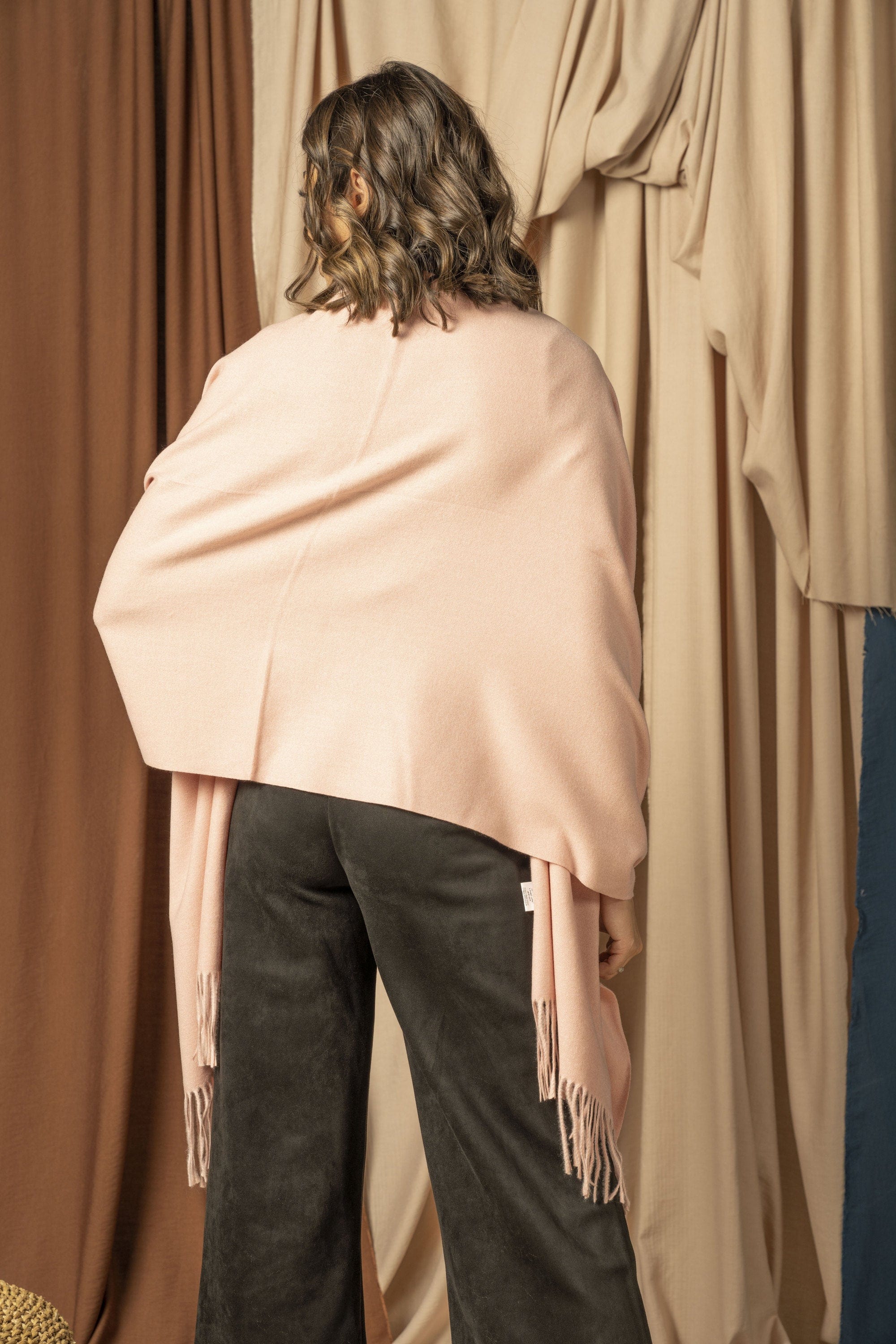 نتشي شال شتوي نسائي طويل