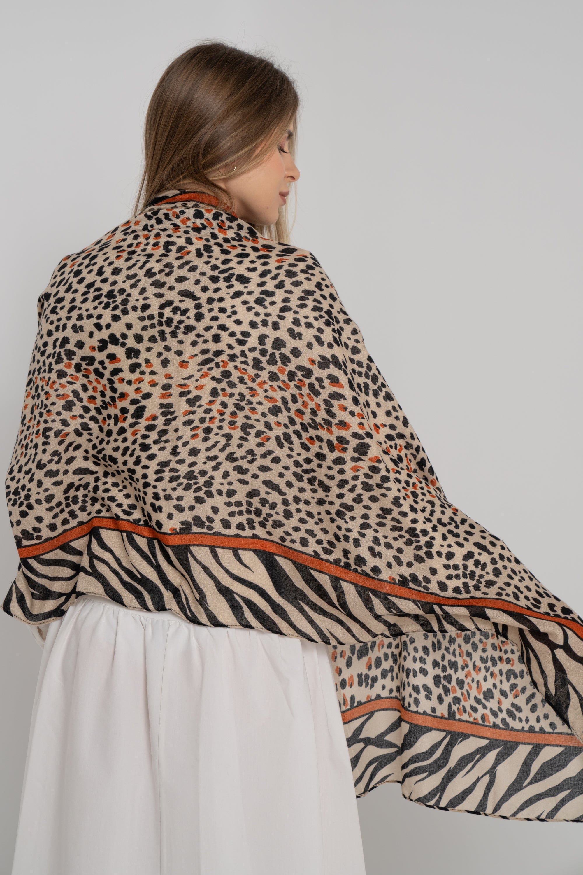 نتشي سكارف منقوش طويل برتقالي